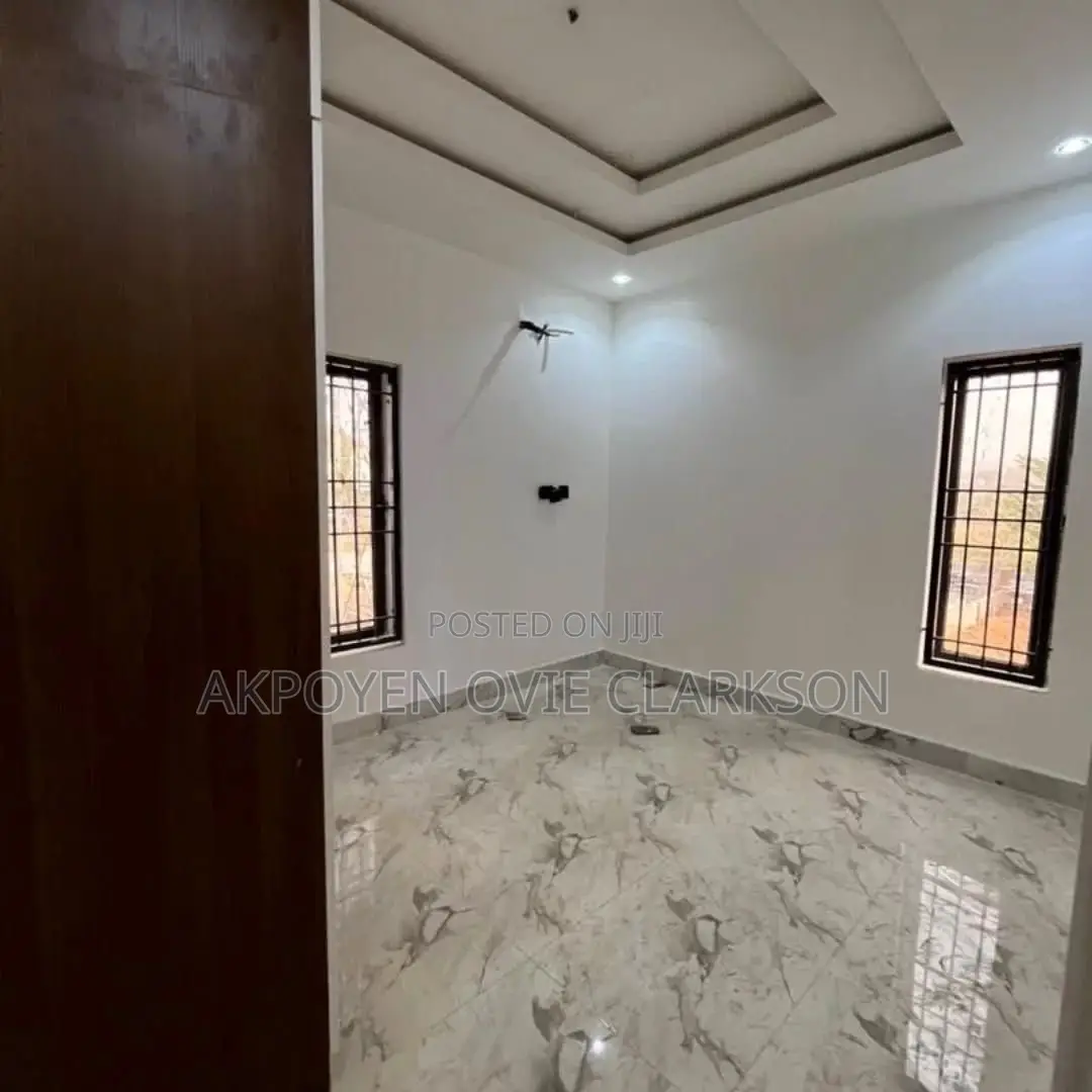 2bdrm Block of Flats in Life Camp for sale