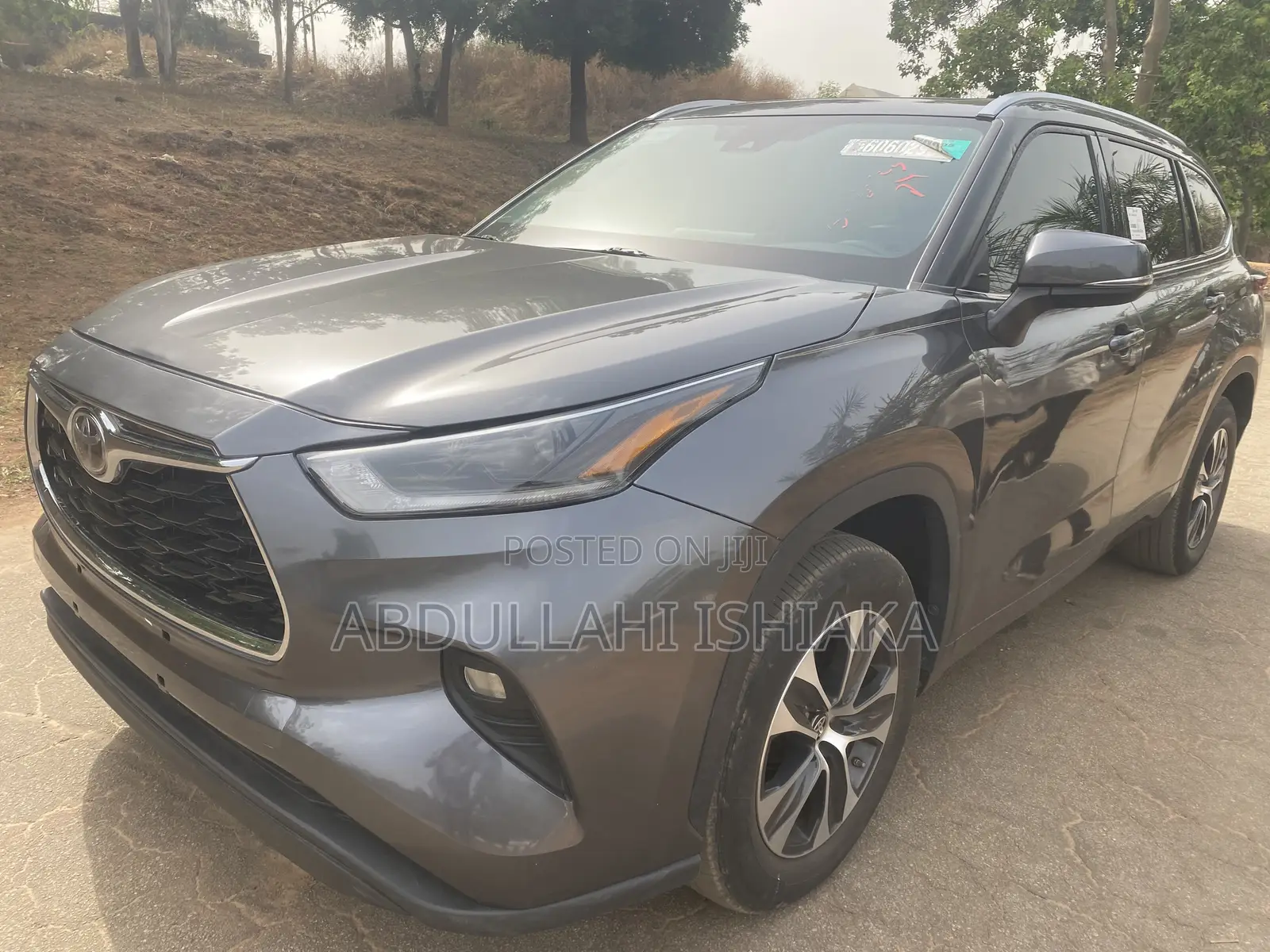 Toyota Highlander XLE 2021 Gray