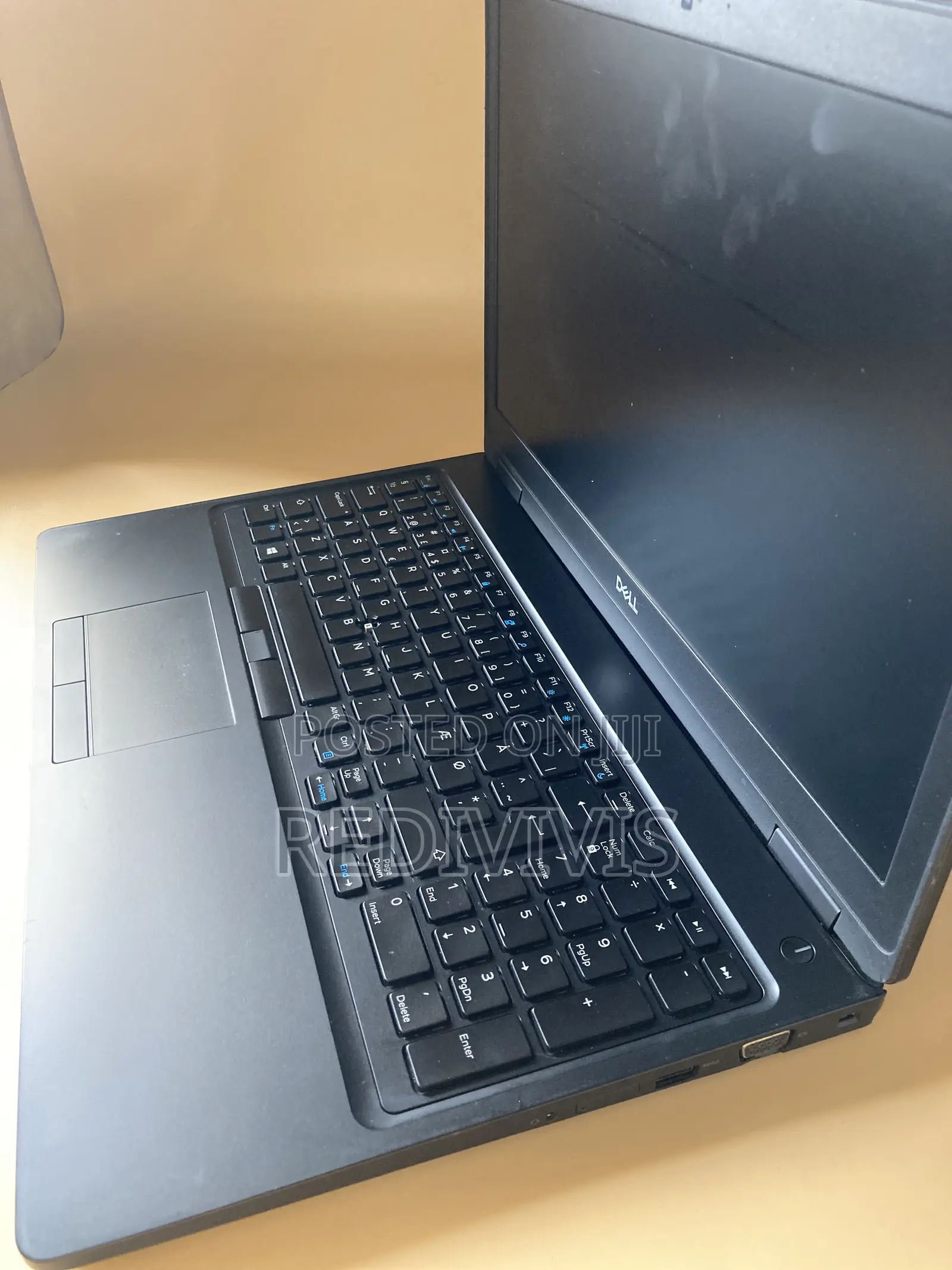 Laptop Dell Latitude 5590 8GB Intel Core i5 SSD 128GB