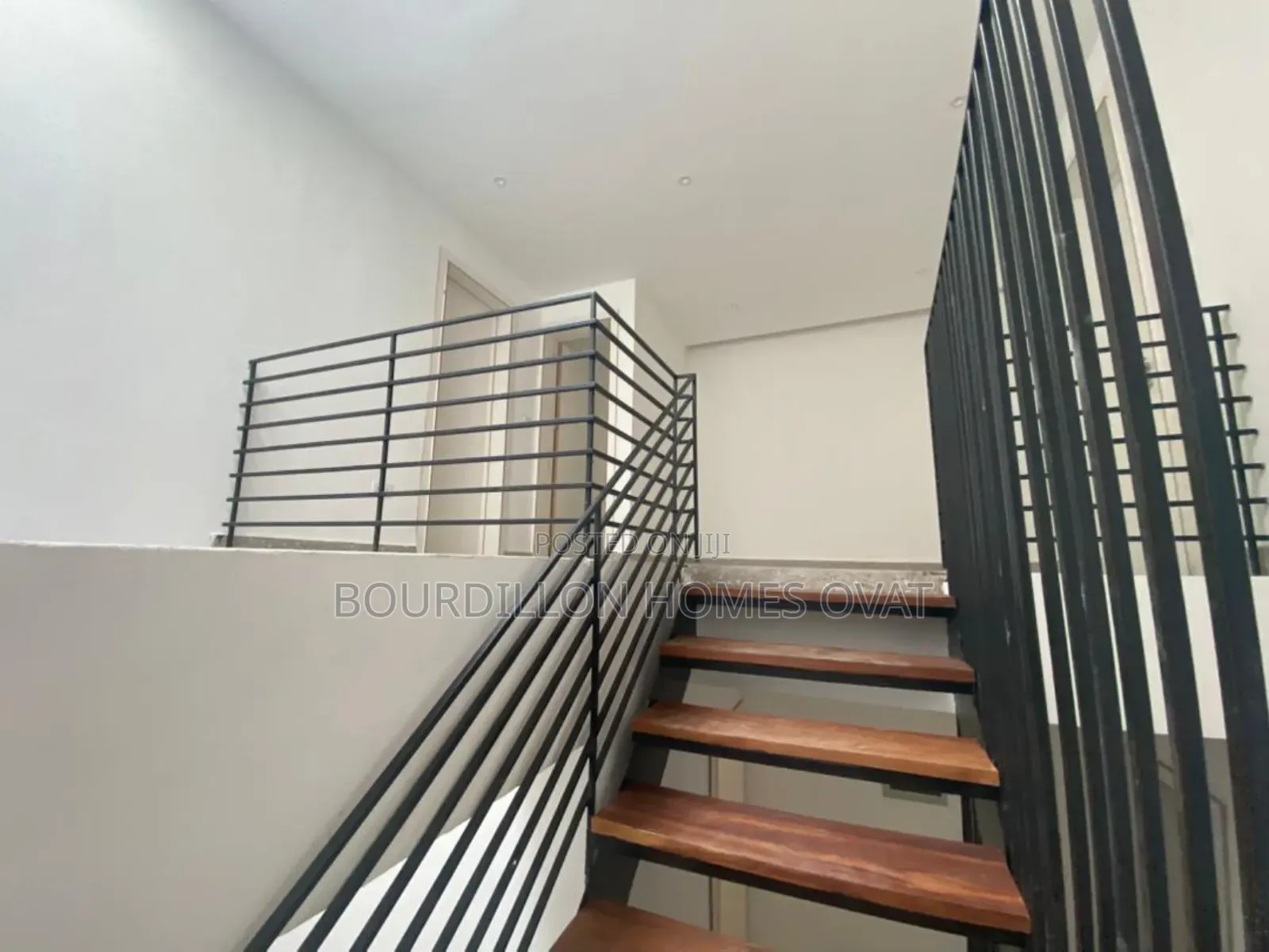 4bdrm Duplex in Ikate Lekki Lagos for sale