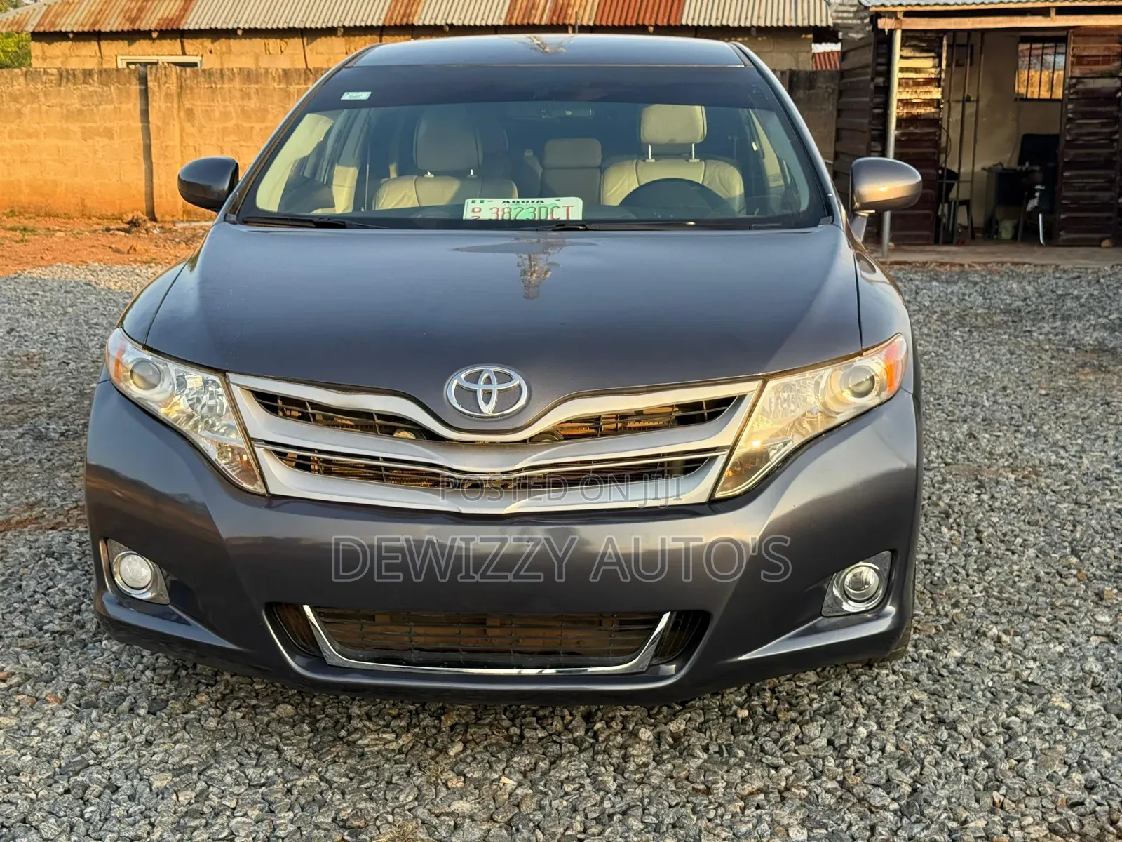 Toyota Venza V6 AWD 2011 Gray