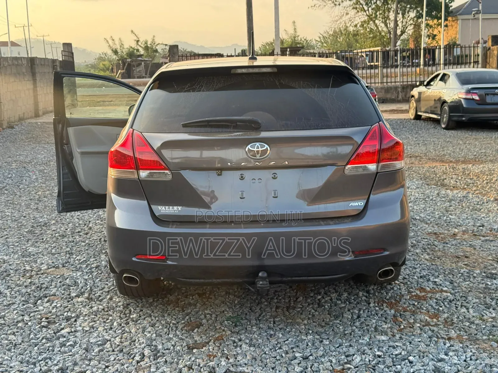 Toyota Venza V6 AWD 2011 Gray