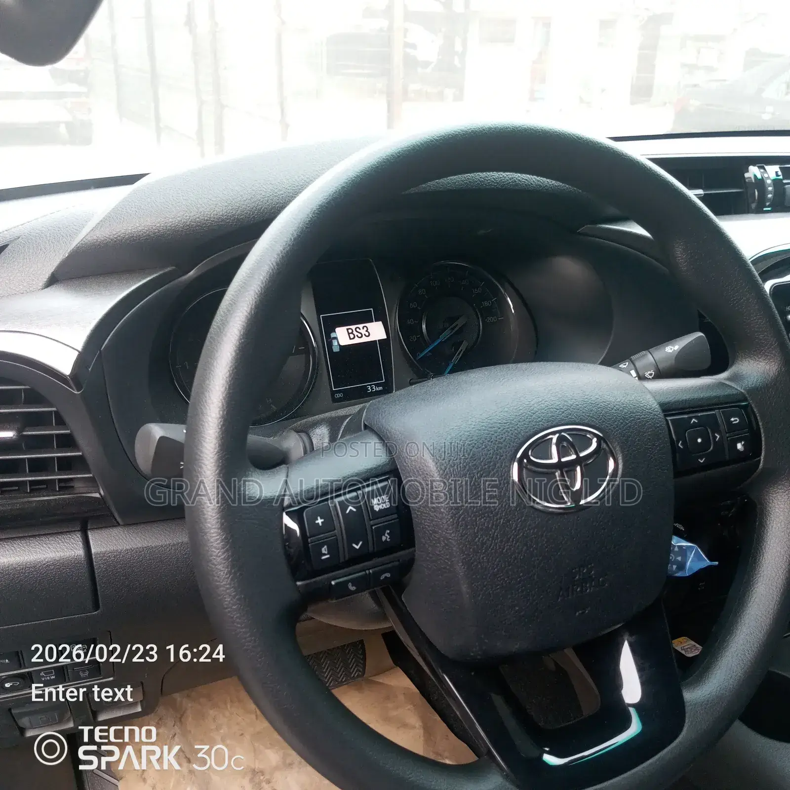 New Toyota Hilux 2025 Black