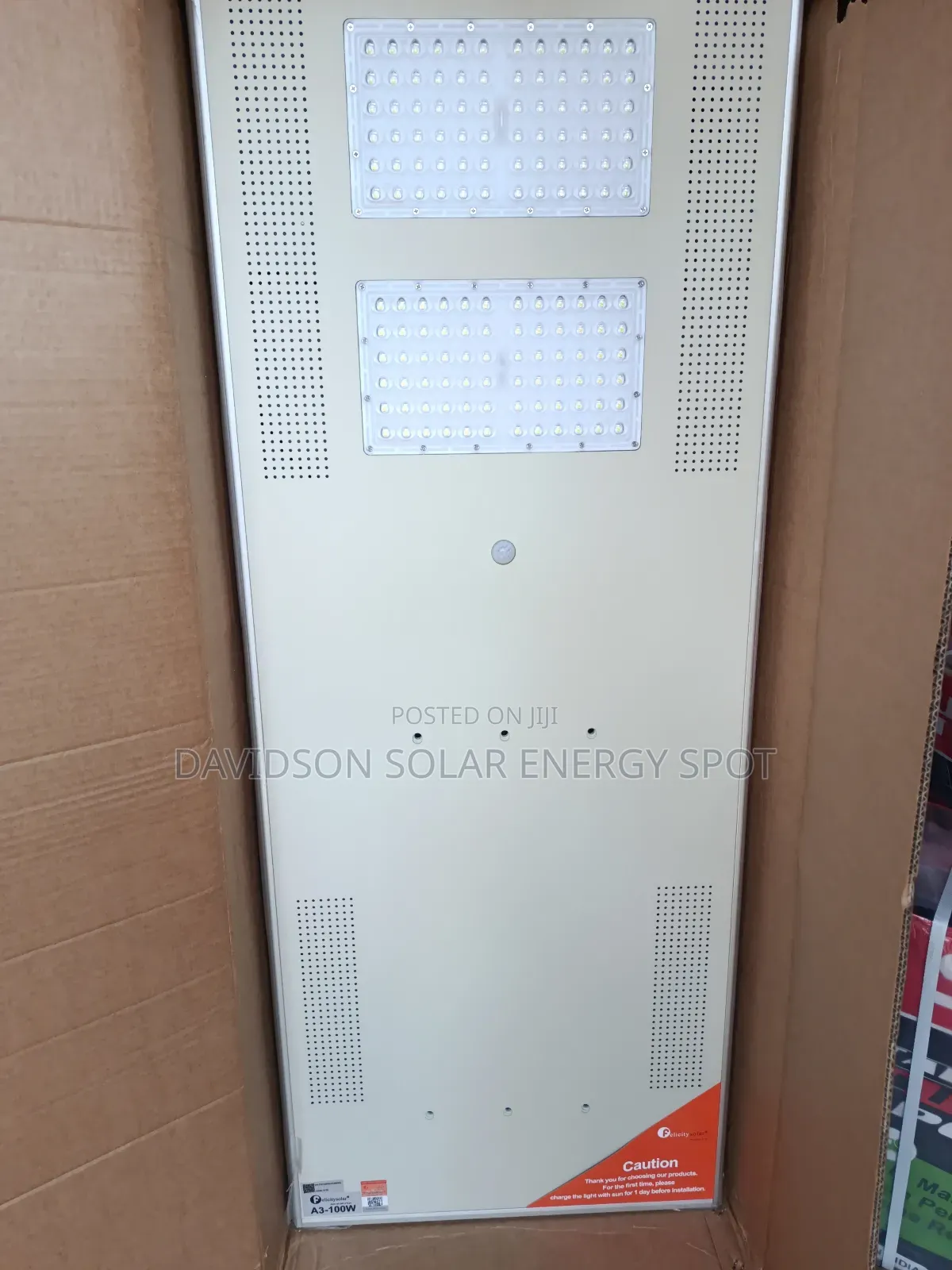 100watt All in One Felicity Solar Street Light