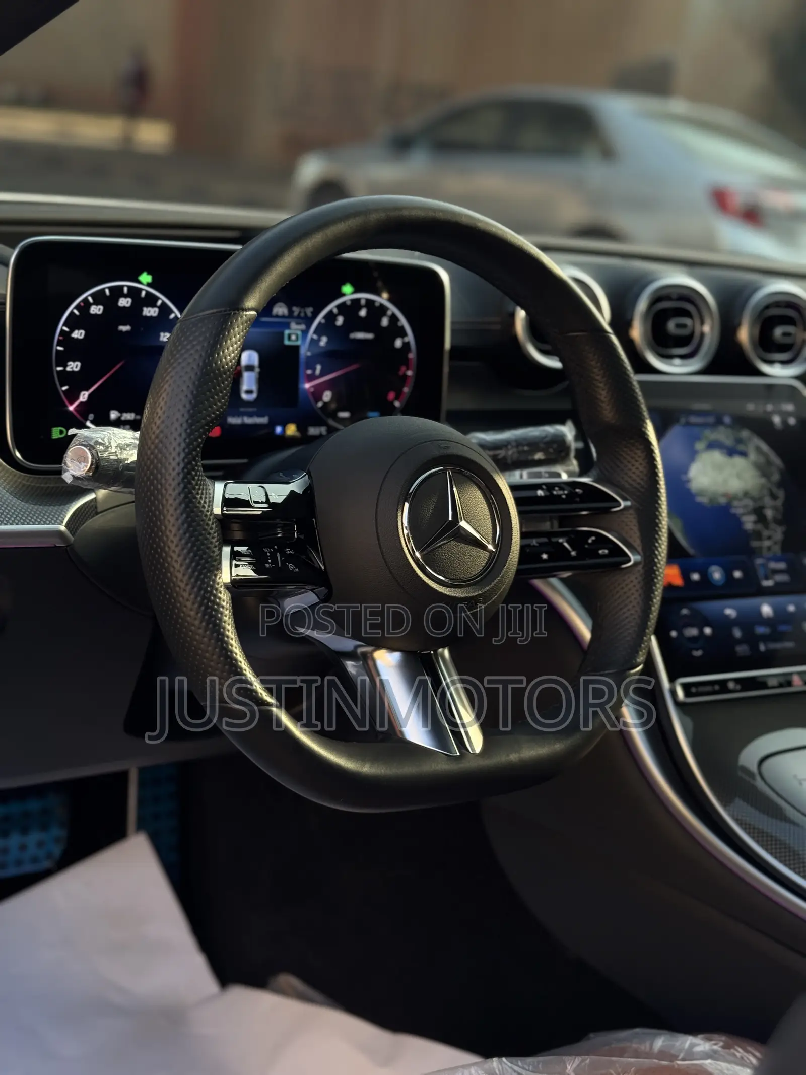 Mercedes-Benz C300 2023 White