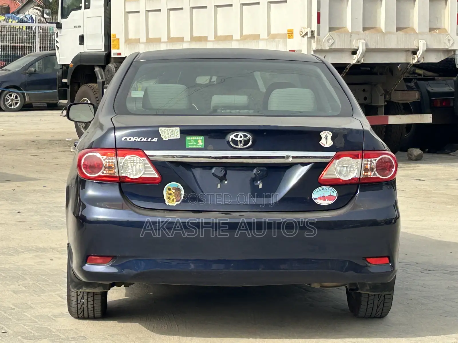 Toyota Corolla LE 4dr Sedan (1.8L 4cyl 4A) 2013 Blue