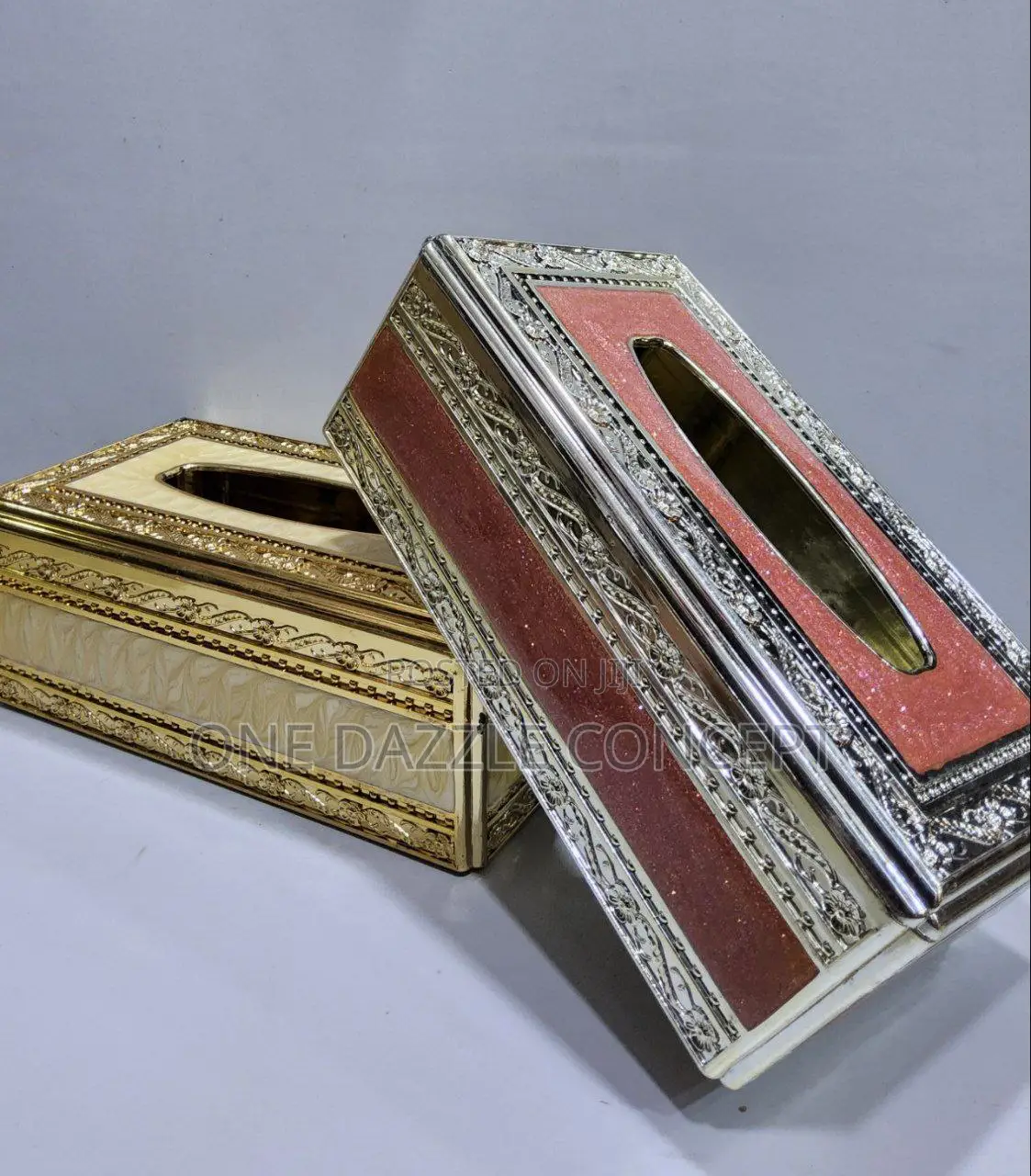 European Tissue Box Holder