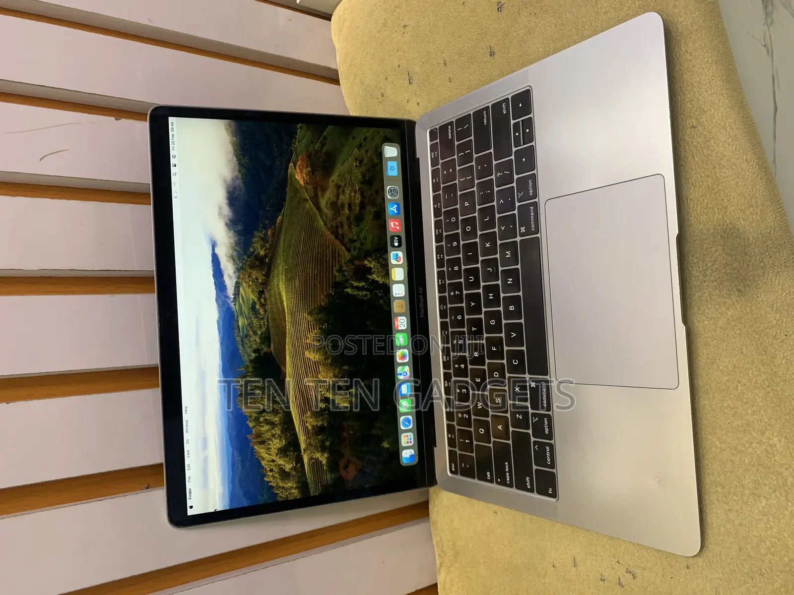 Laptop Apple MacBook Air 2019 16GB Intel Core i5 SSD 256GB