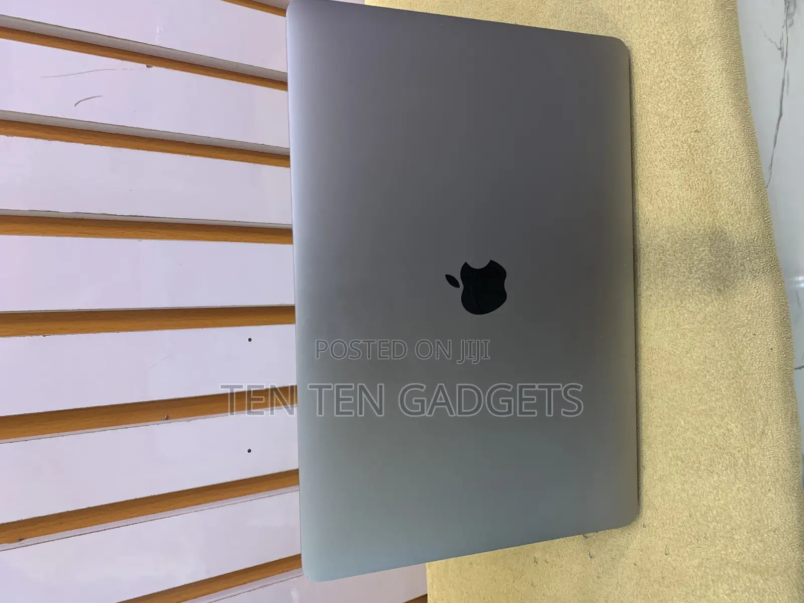 Laptop Apple MacBook Air 2019 16GB Intel Core i5 SSD 256GB