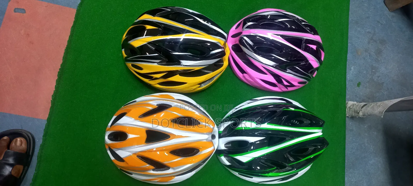 Adult Bicycle/Cycling/Skating Helmet