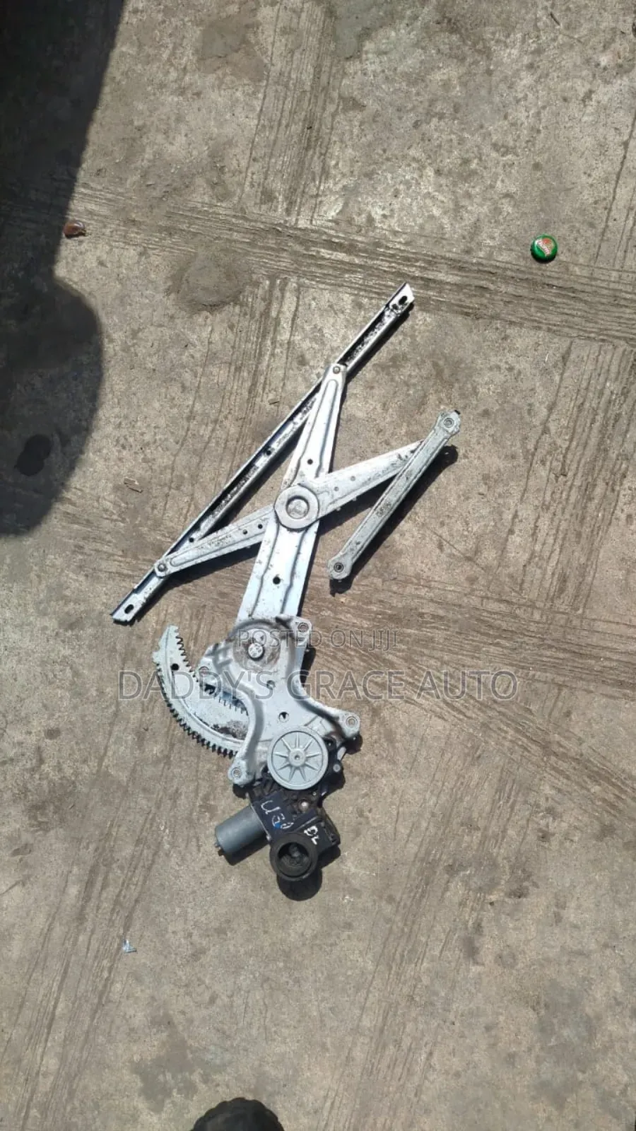 Lexus Nx 300h Right Door Window Regulator