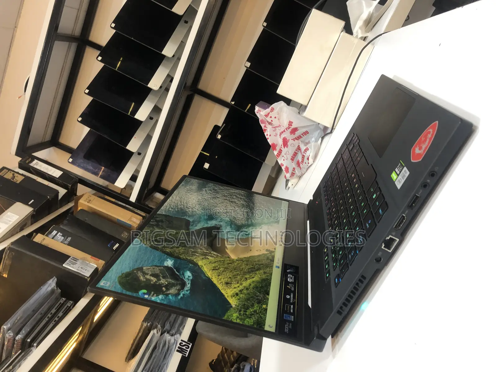 New Laptop Asus ROG Strix GL703 32GB Intel Core i9 SSD 2T