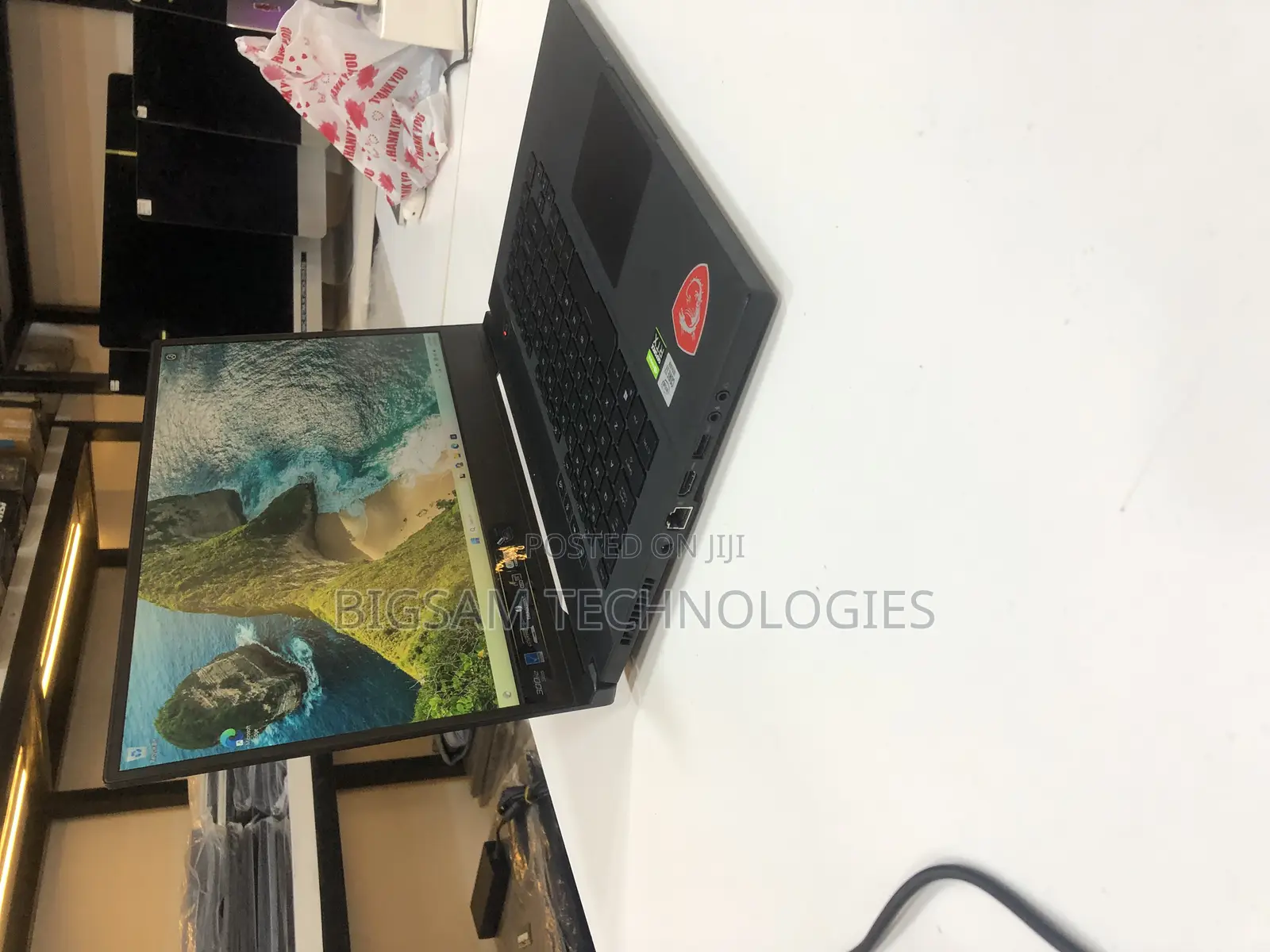 New Laptop Asus ROG Strix GL703 32GB Intel Core i9 SSD 2T