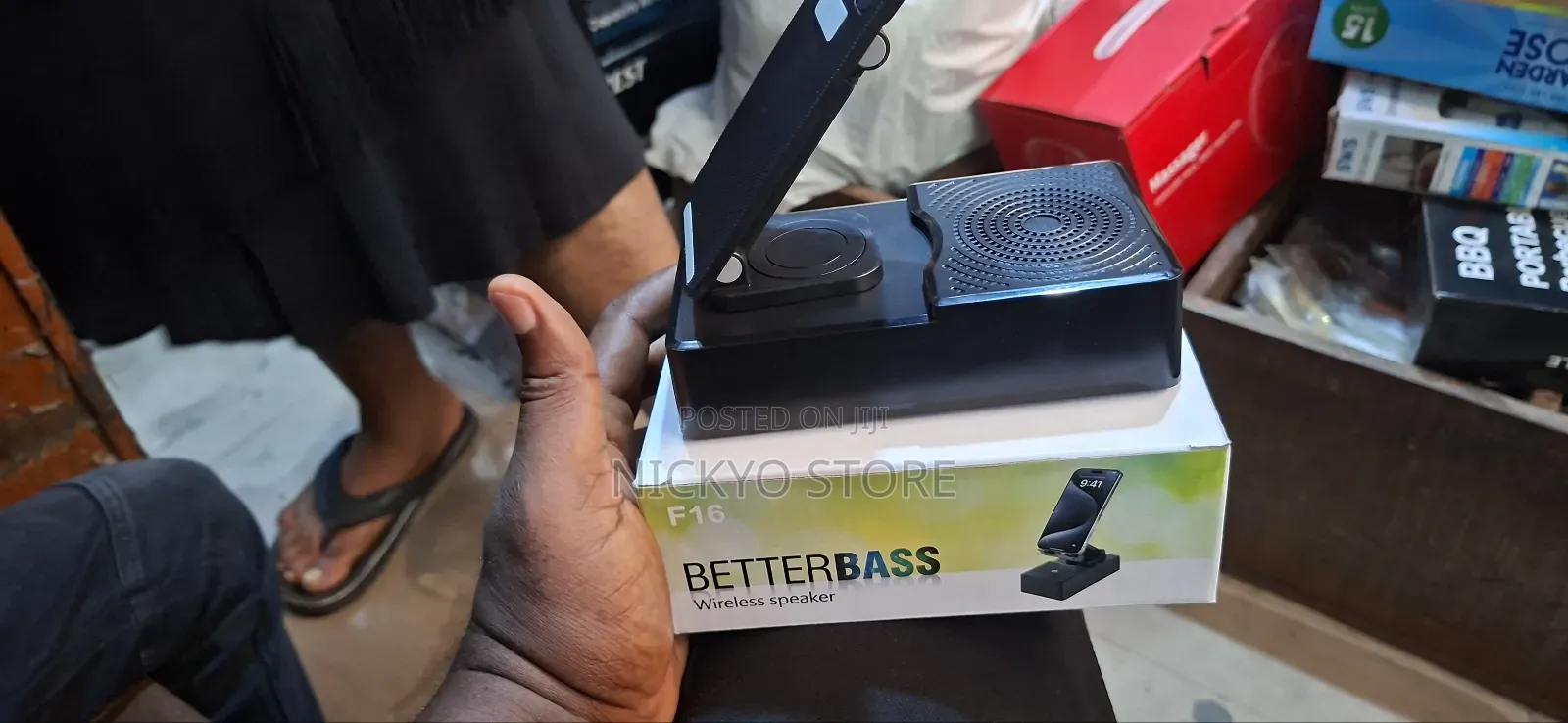 F16 “Betterbass” Wireless Speaker With Phone Stand Charging Dock