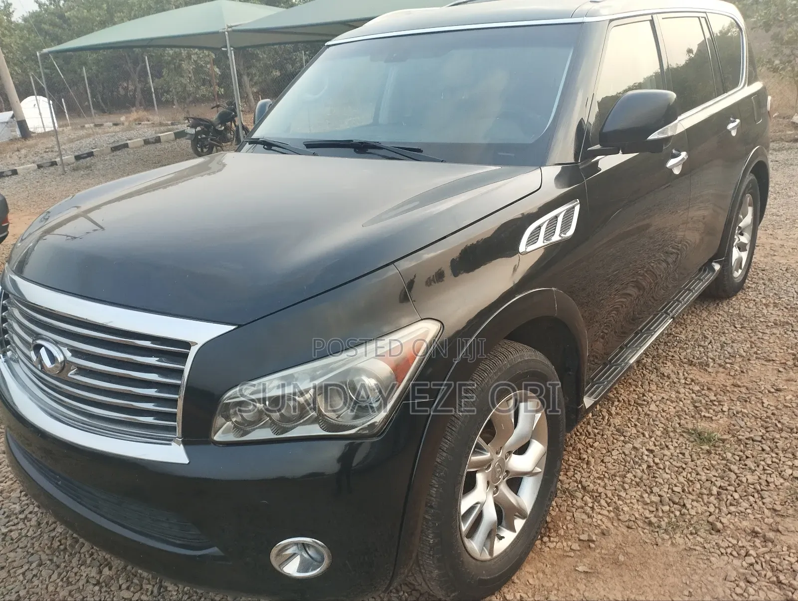 Infiniti QX56 2011 Black
