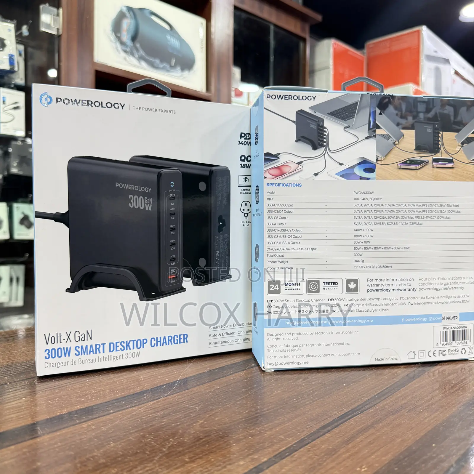 Powerology 300w 6 Port Smart Desktop Charger