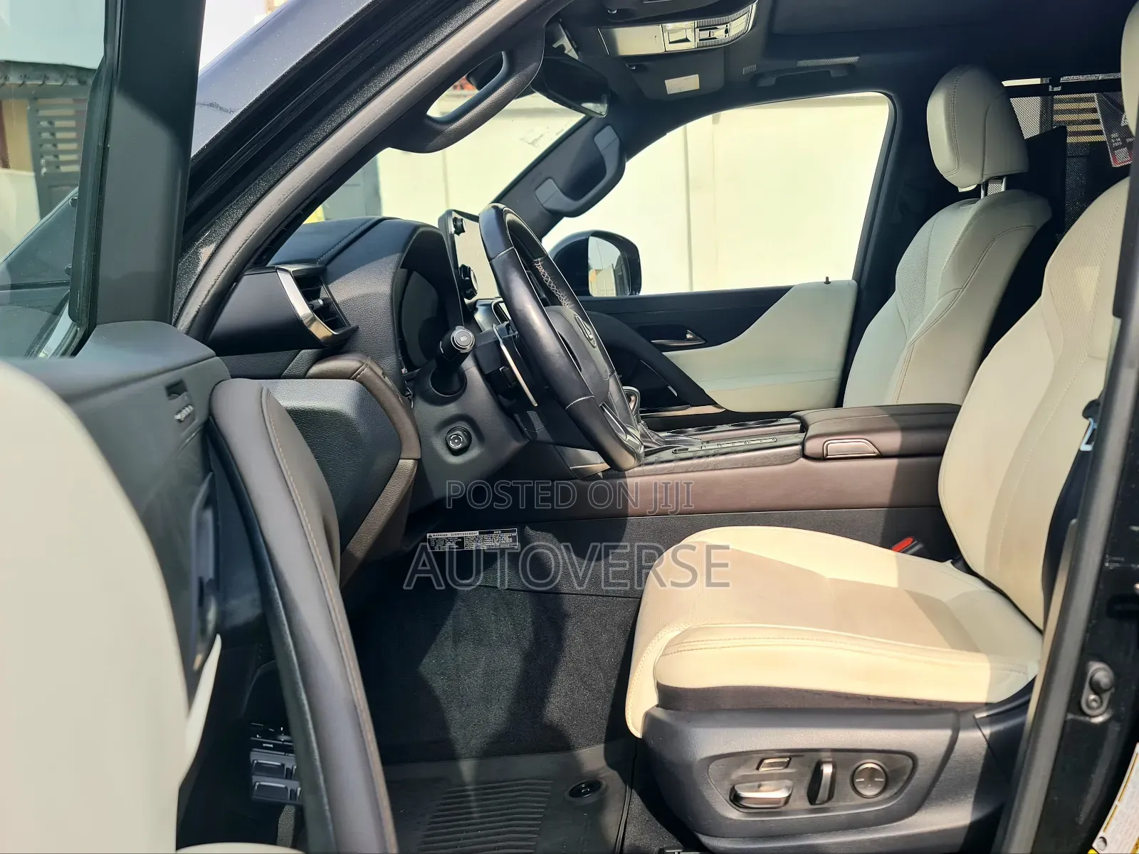 Lexus LX LX 600 2023 Black