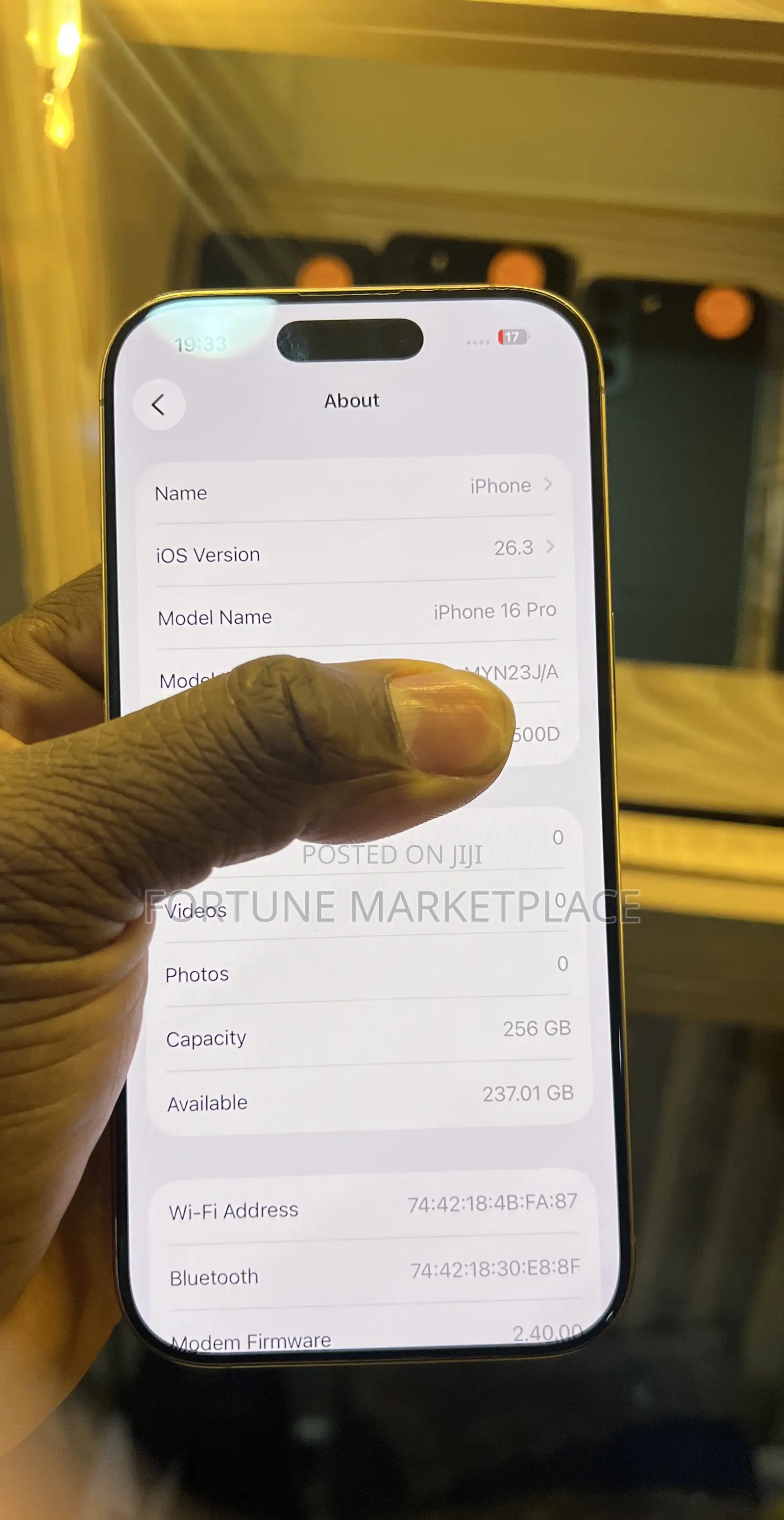 Apple iPhone 16 Pro 256 GB Gold