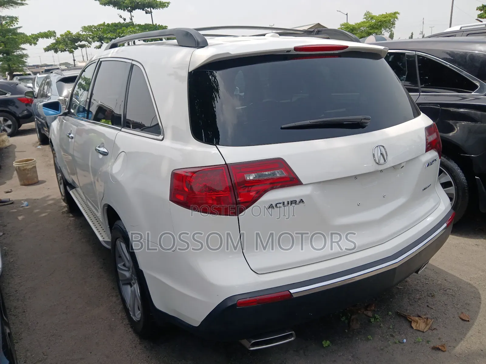Acura MDX Advance Package SUV AWD (3.7L 6cyl 6A) 2012 White
