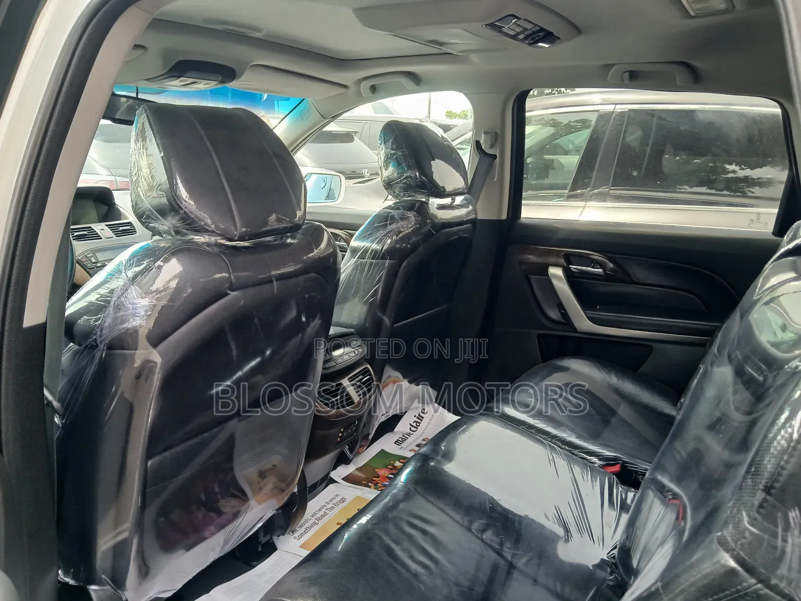 Acura MDX Advance Package SUV AWD (3.7L 6cyl 6A) 2012 White