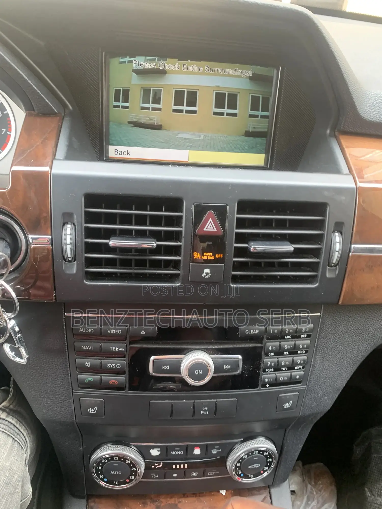 GLK 2010 Upgraded to Original Bluetooth