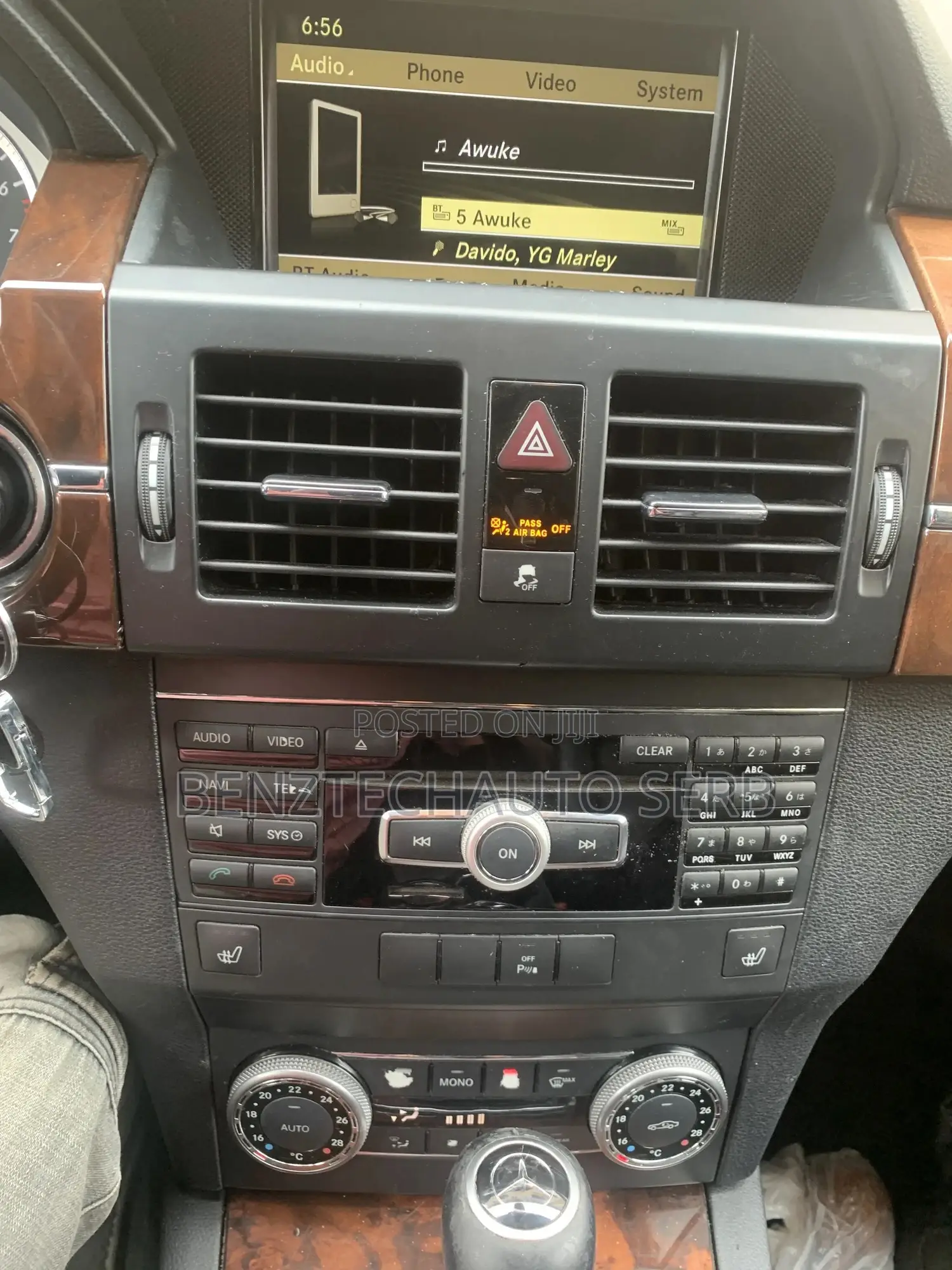 GLK 2010 Upgraded to Original Bluetooth