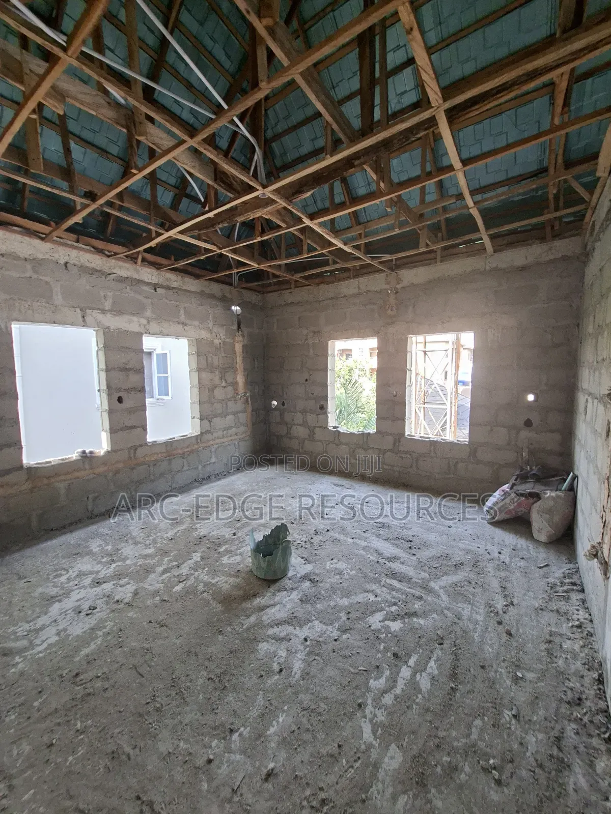 3bdrm Block of Flats in Ago Palace for sale