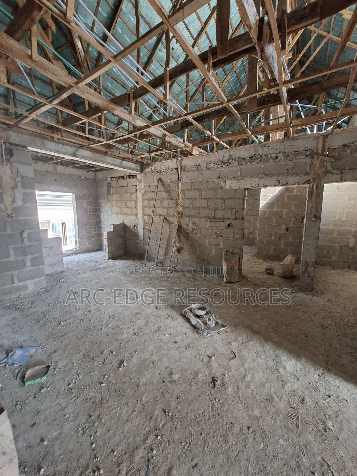 3bdrm Block of Flats in Ago Palace for sale