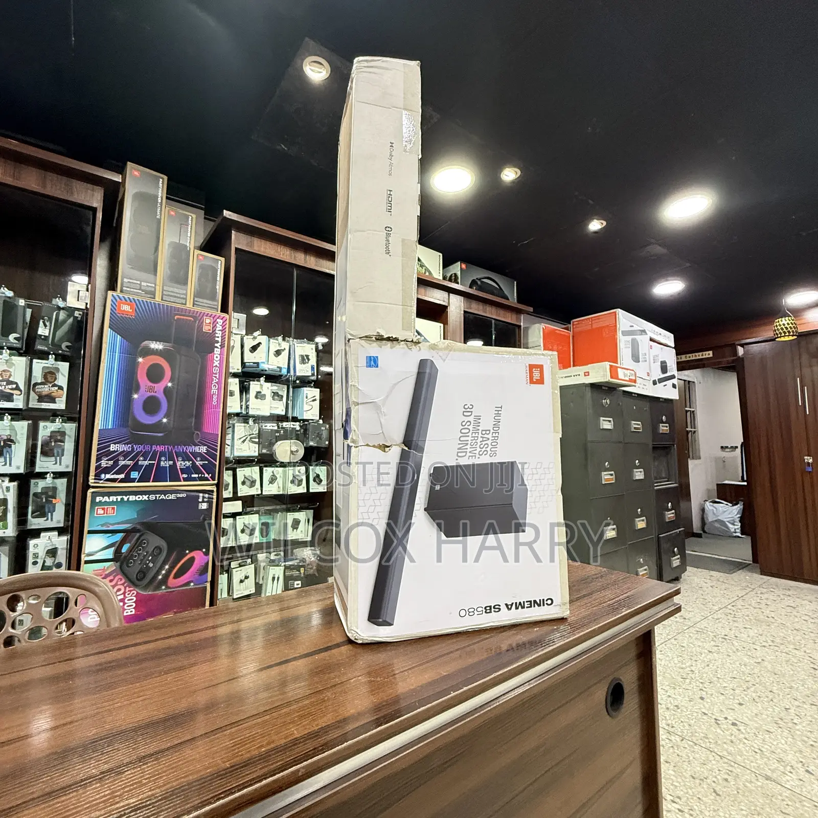 JBL Soundbar Cinema Sb580