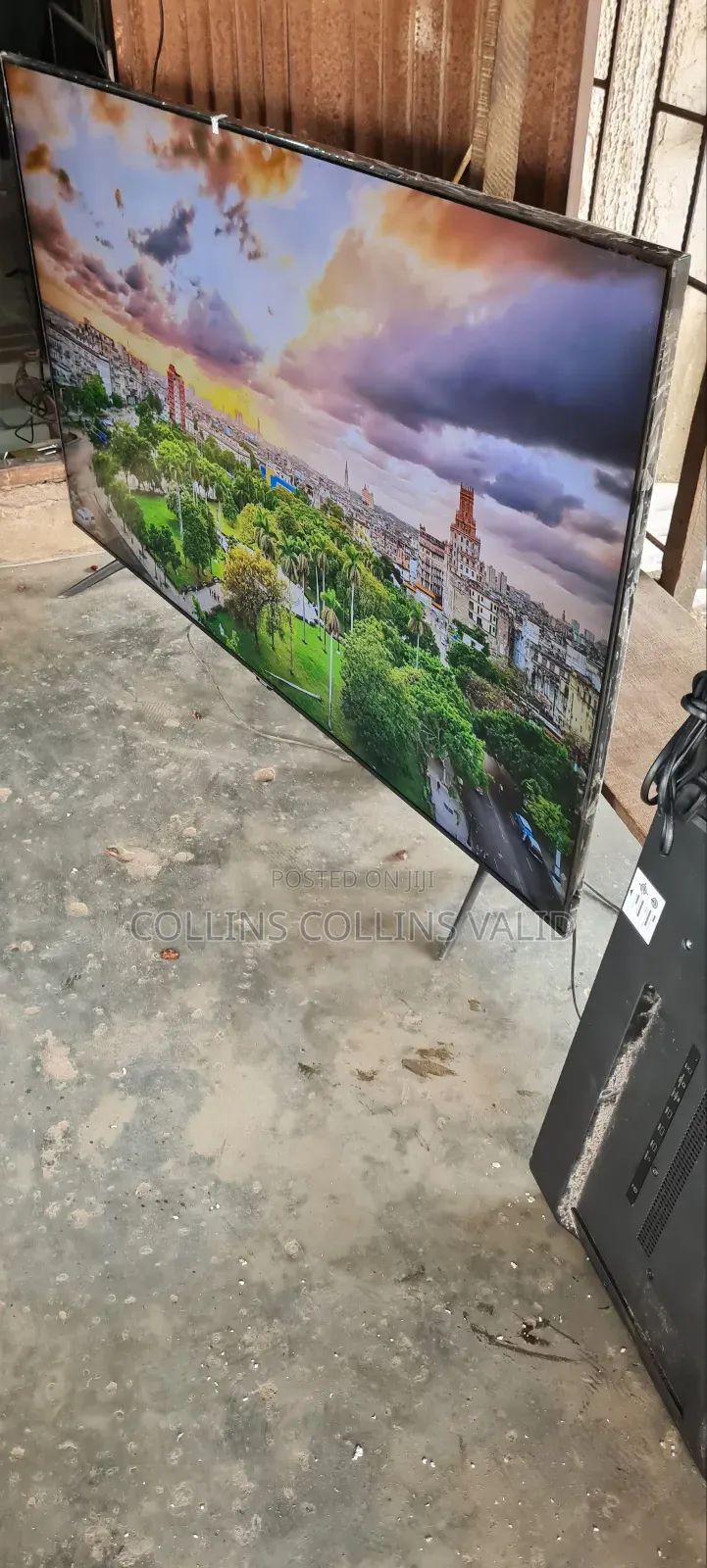 65 Inches Samsung Frameless Full Smart Tv