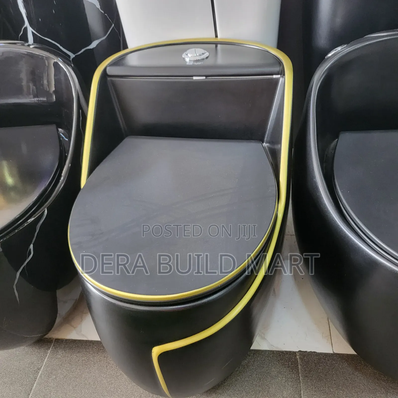 Black Color New Modern Luxury Egg Shape Water Closet