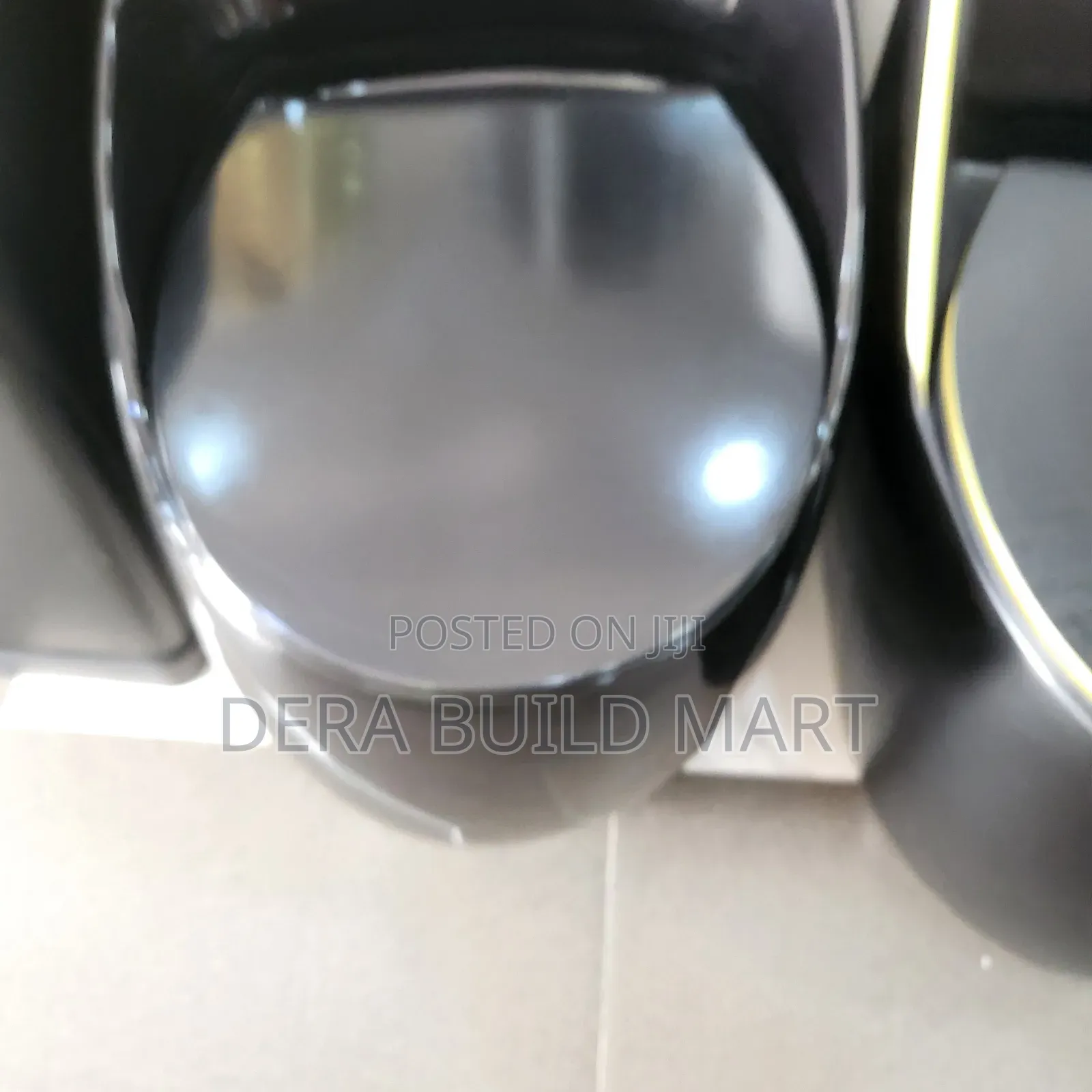 Black Color New Modern Luxury Egg Shape Water Closet