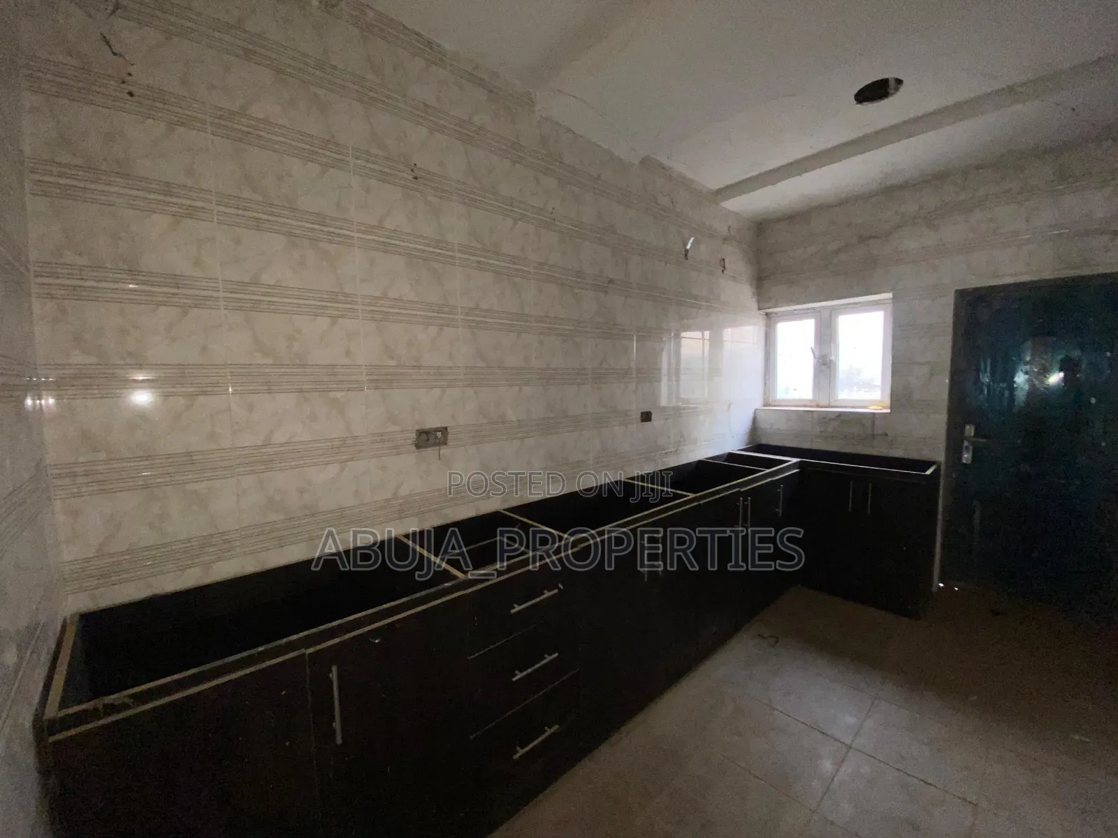 4bdrm Duplex in Wuye for sale