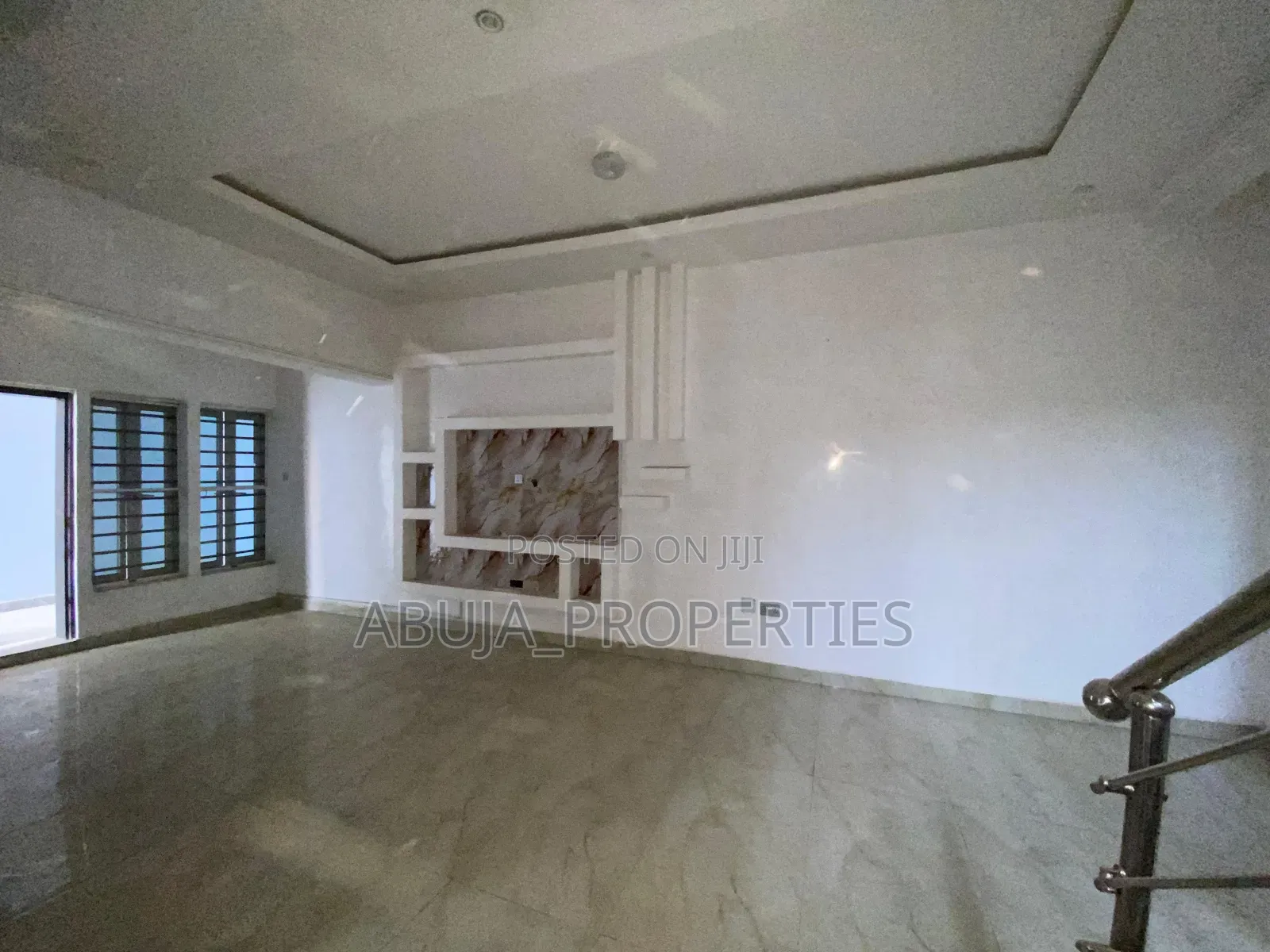 4bdrm Duplex in Gwarinpa for sale
