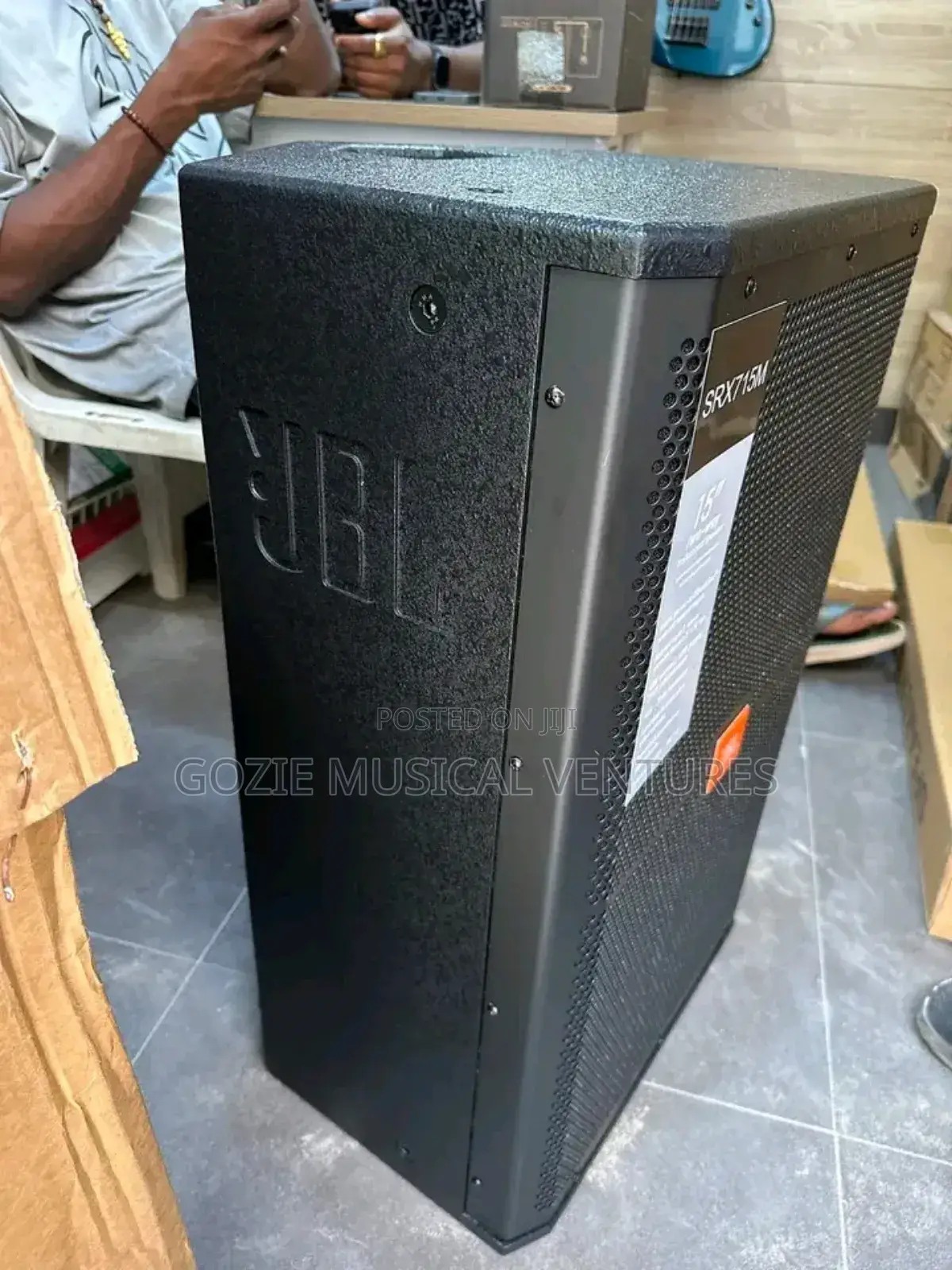 JBL 15inch Floor Monitor Speaker SRX 715 With Quality Sound