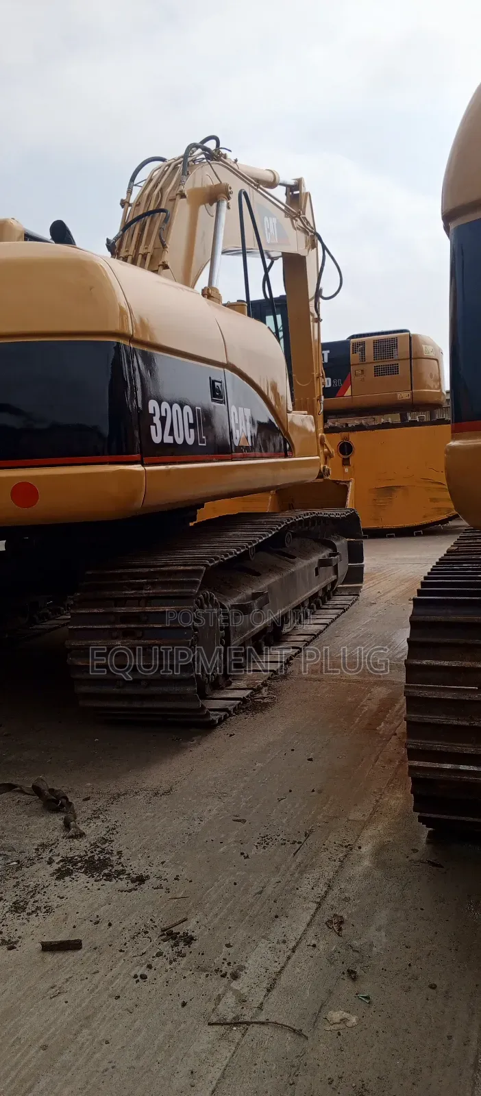 Caterpillar Excavator 320cl