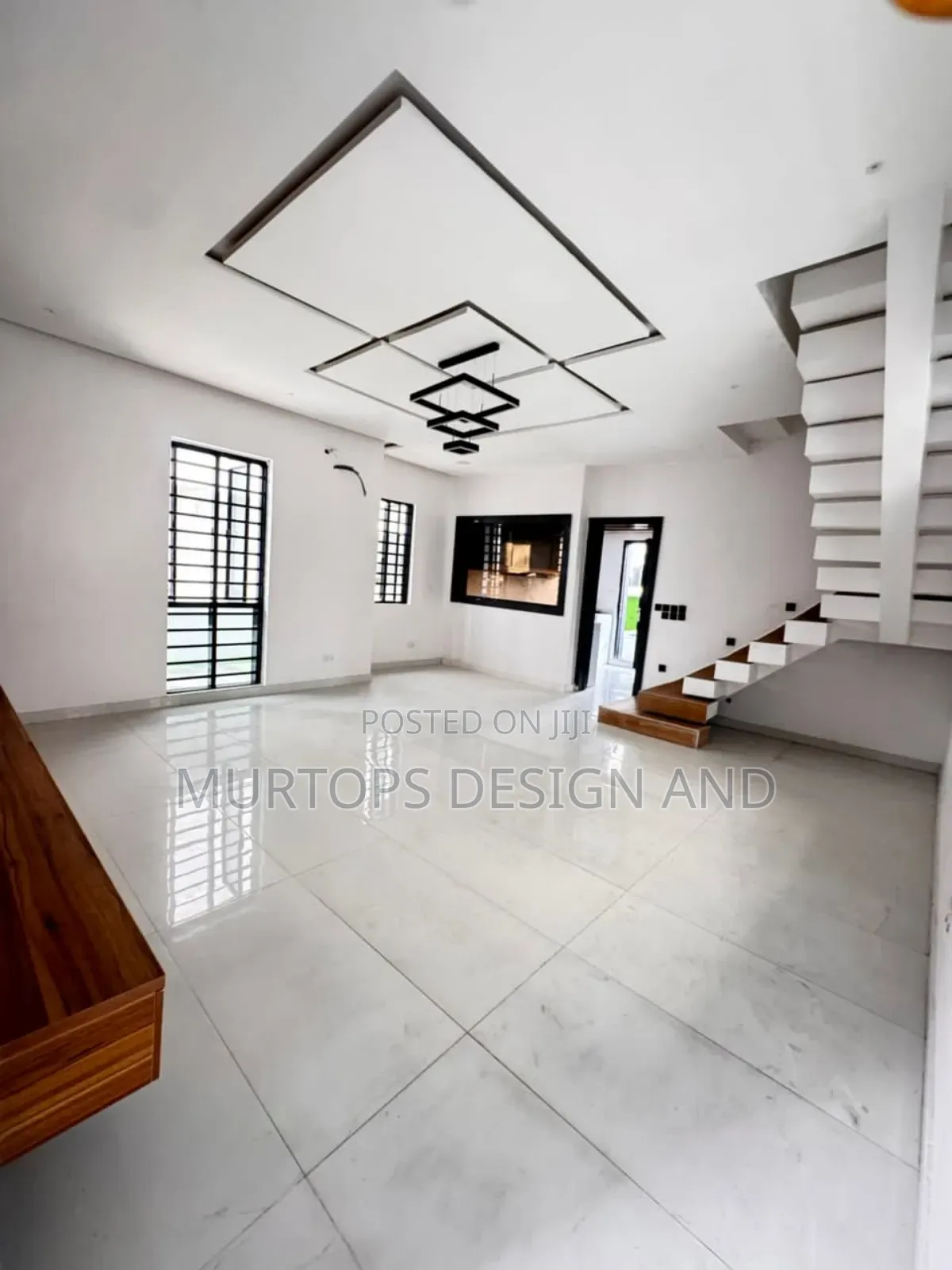 5bdrm Duplex in Lekki Phase 1 for sale
