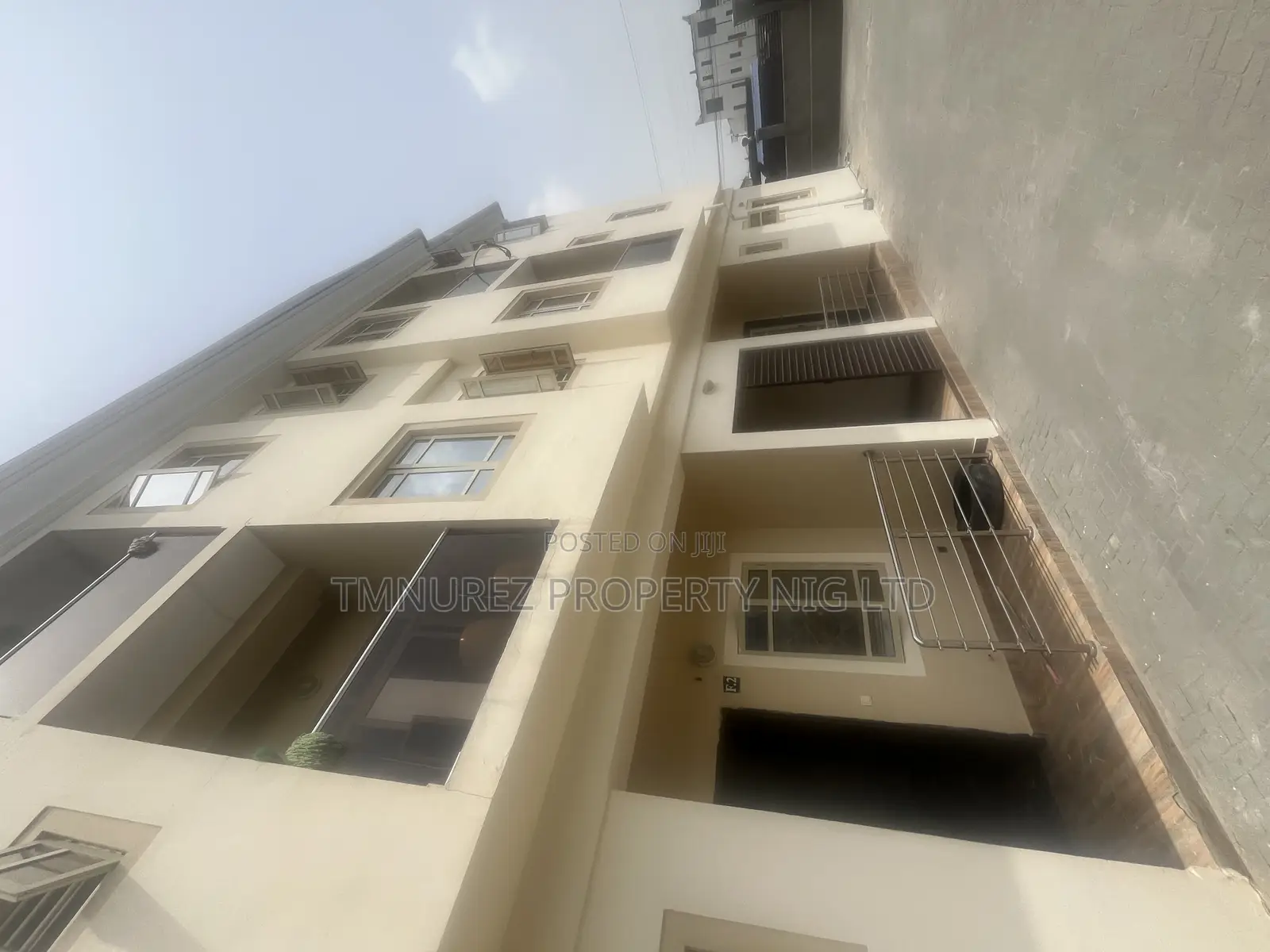 2bdrm Apartment in Chevron, Lekki for rent