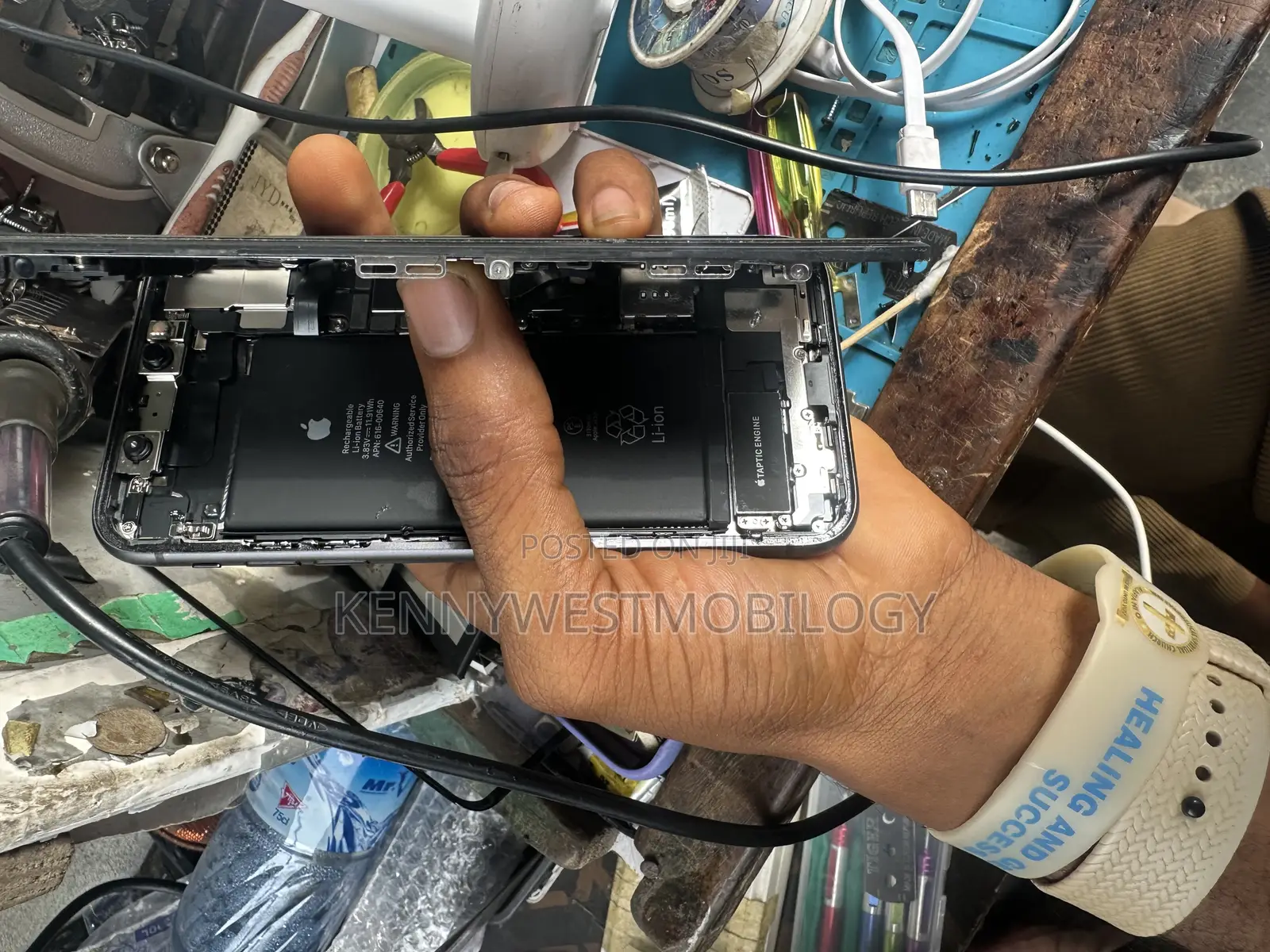 Mobile Phone and Laptop Repair Services