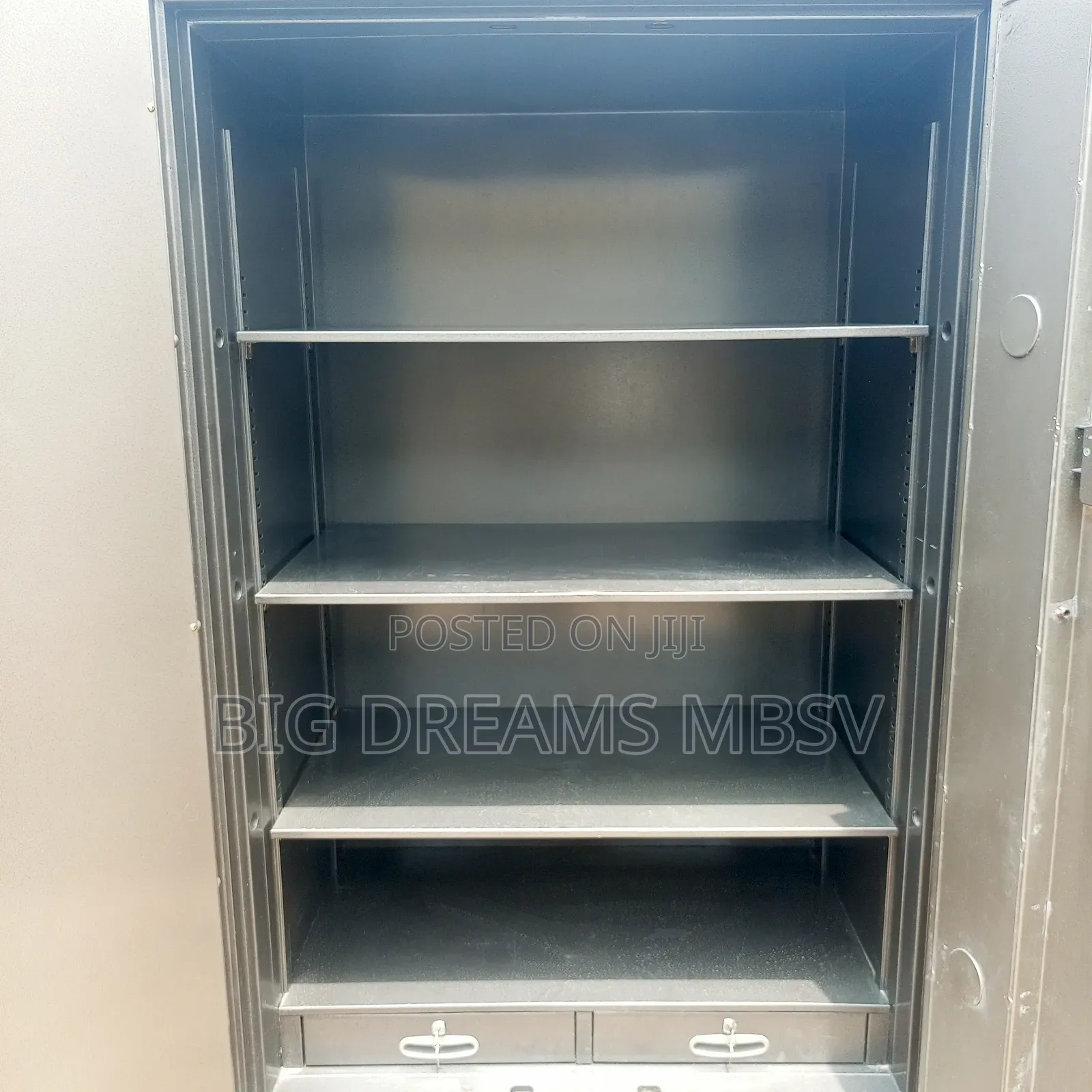 1700 Model Double Door Analogue Fireproof Safe