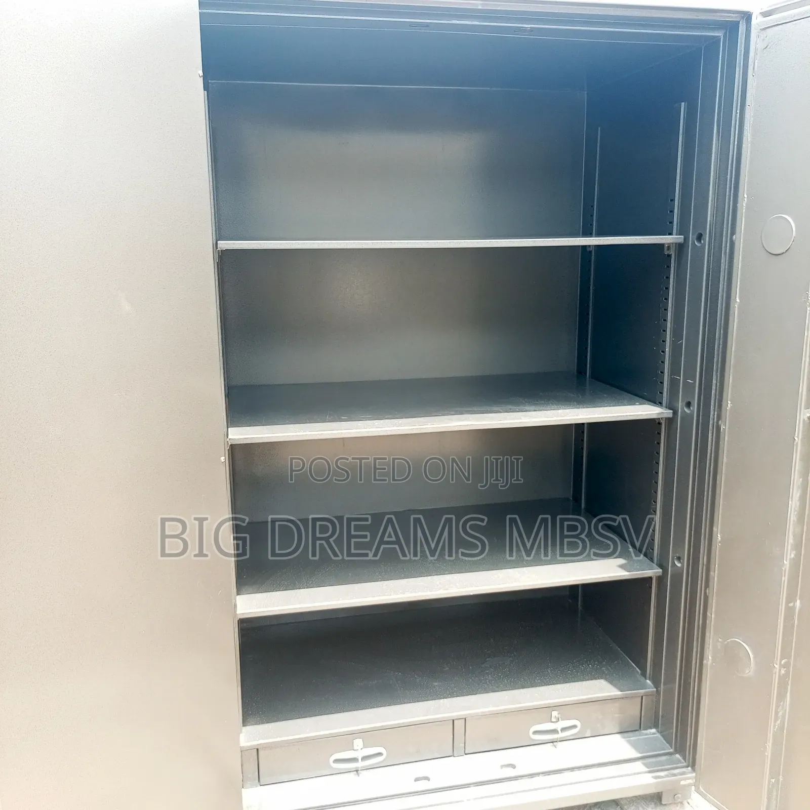 1700 Model Double Door Analogue Fireproof Safe