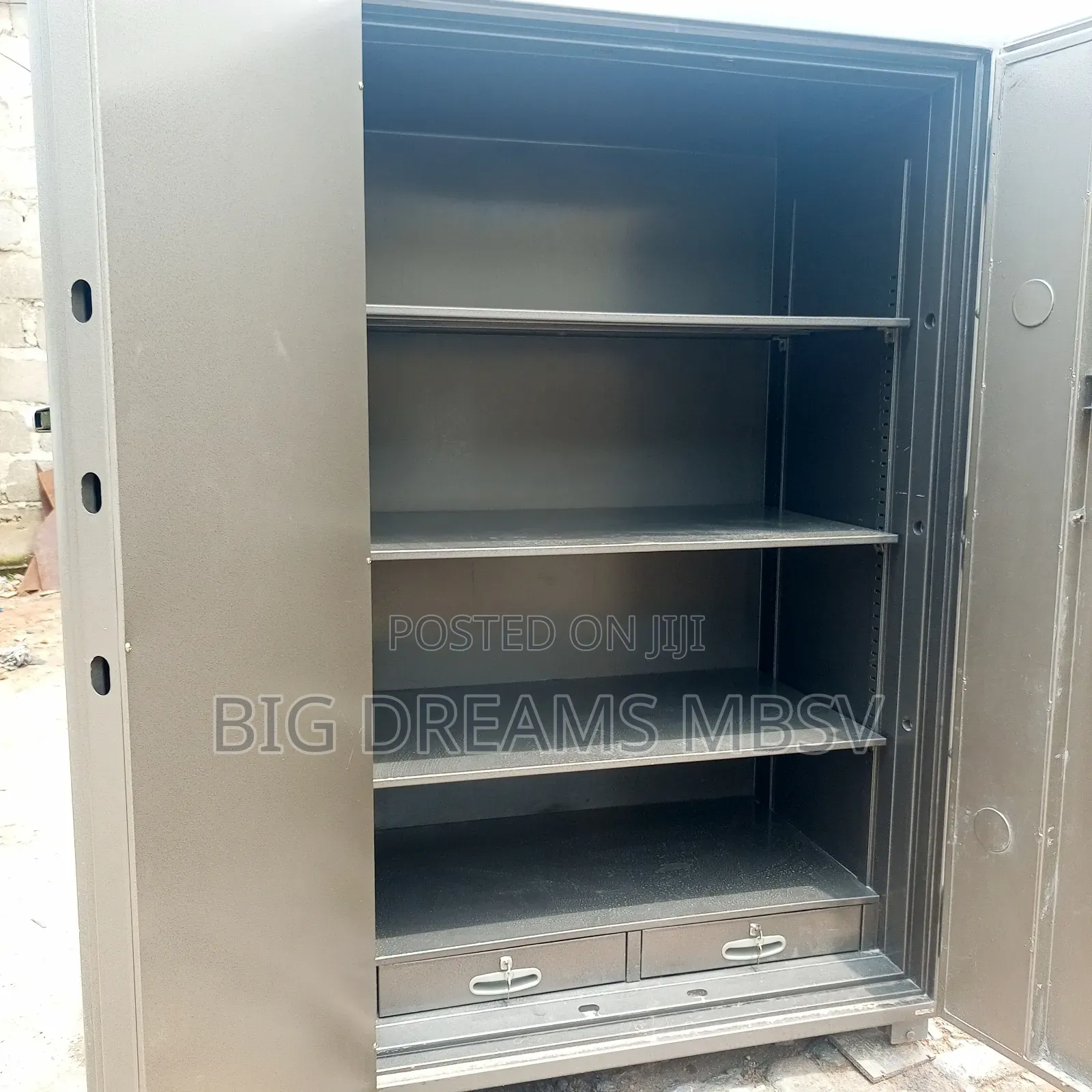 1700 Model Double Door Analogue Fireproof Safe