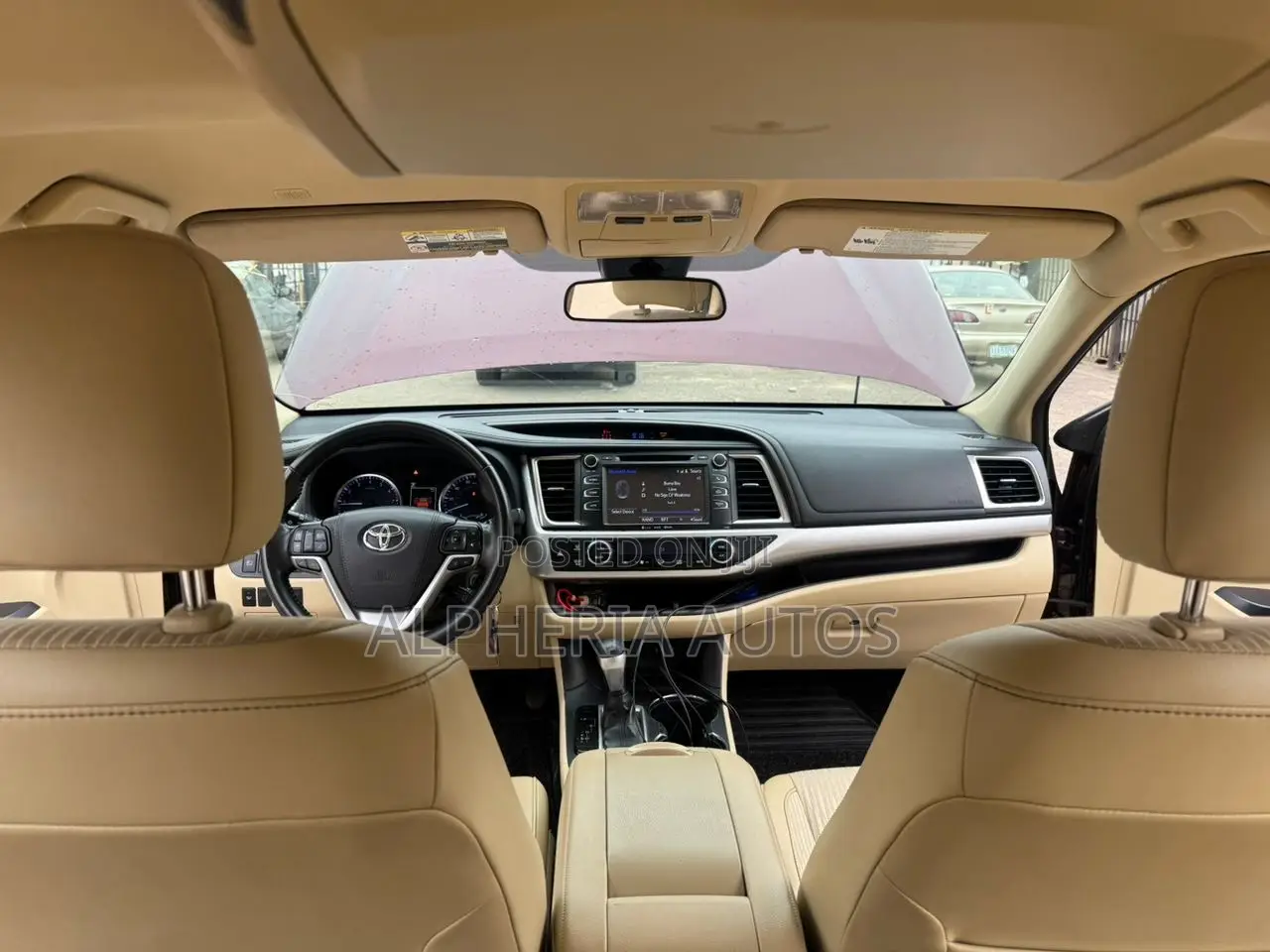 Toyota Highlander LE Plus 2019 Burgundy