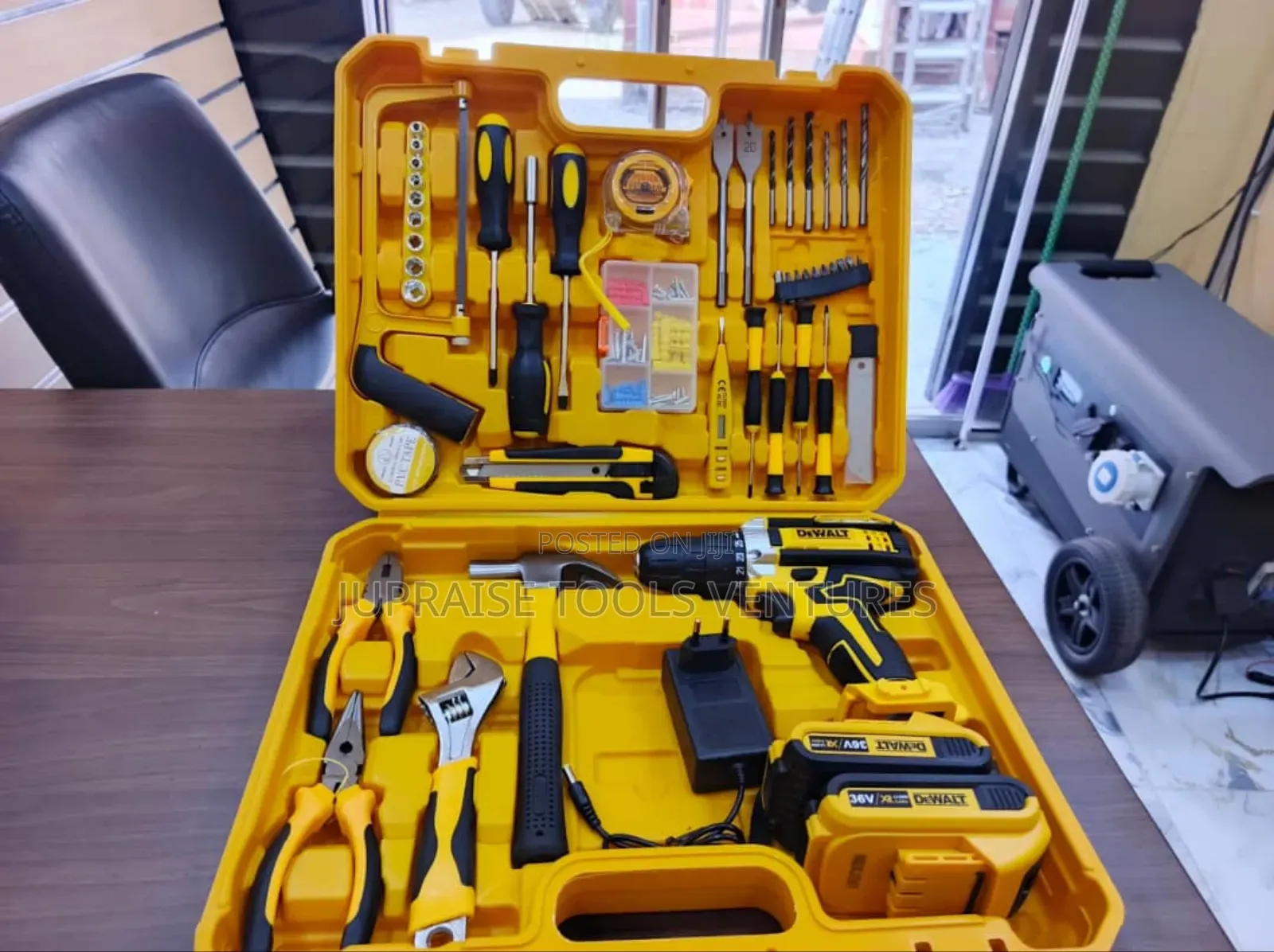 Dewalt Tool Box