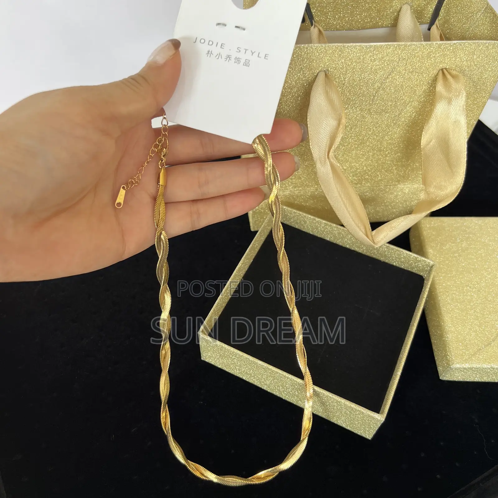 Stainless Steel Necklace Gift Pack Quality Necklace No Color Fading