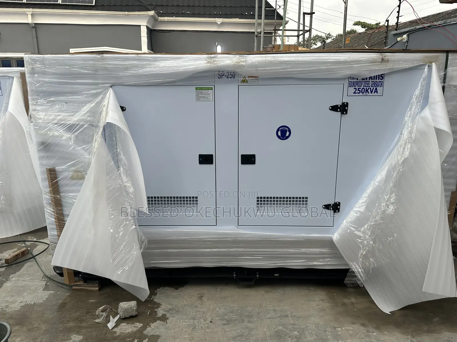 Sp250kva Perkins Soundproof Generator Direct Stamford Uk