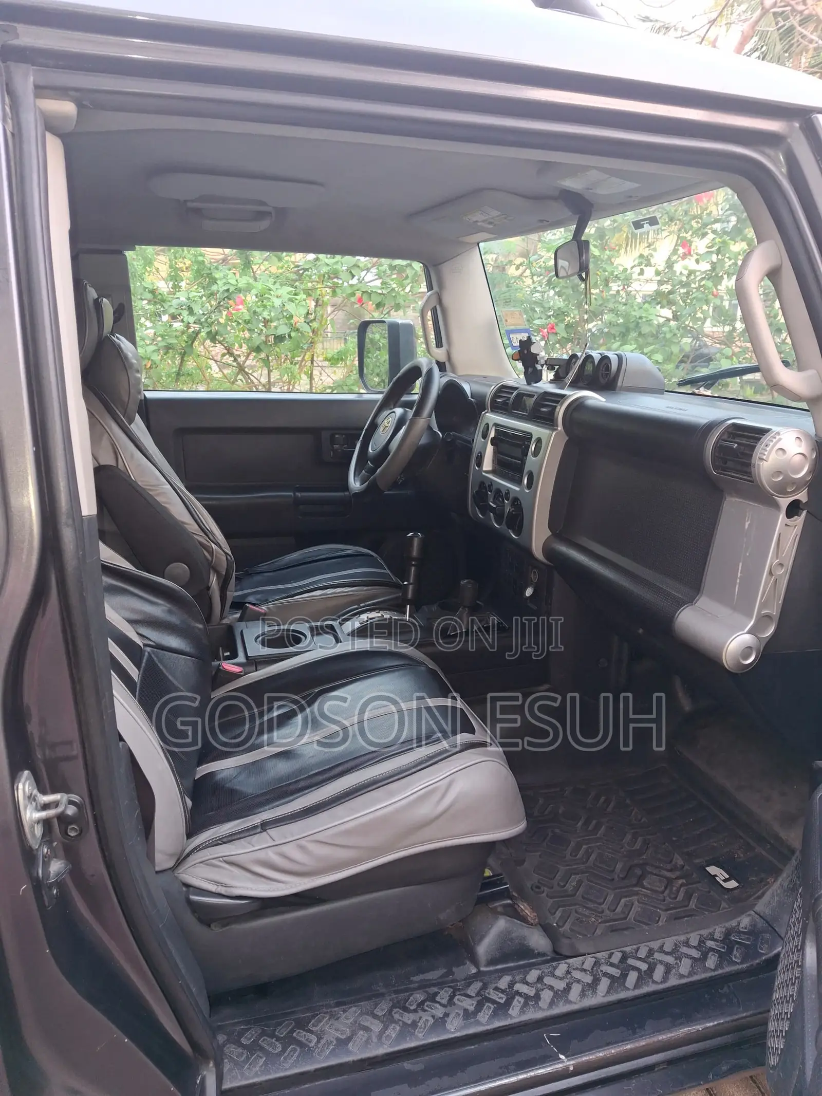 Toyota FJ Cruiser Base 4x4 2008 Gray