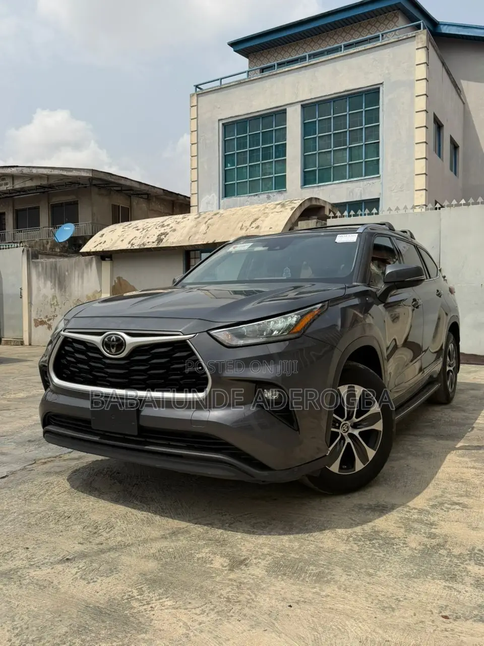 Toyota Highlander XLE AWD 2020 Gray