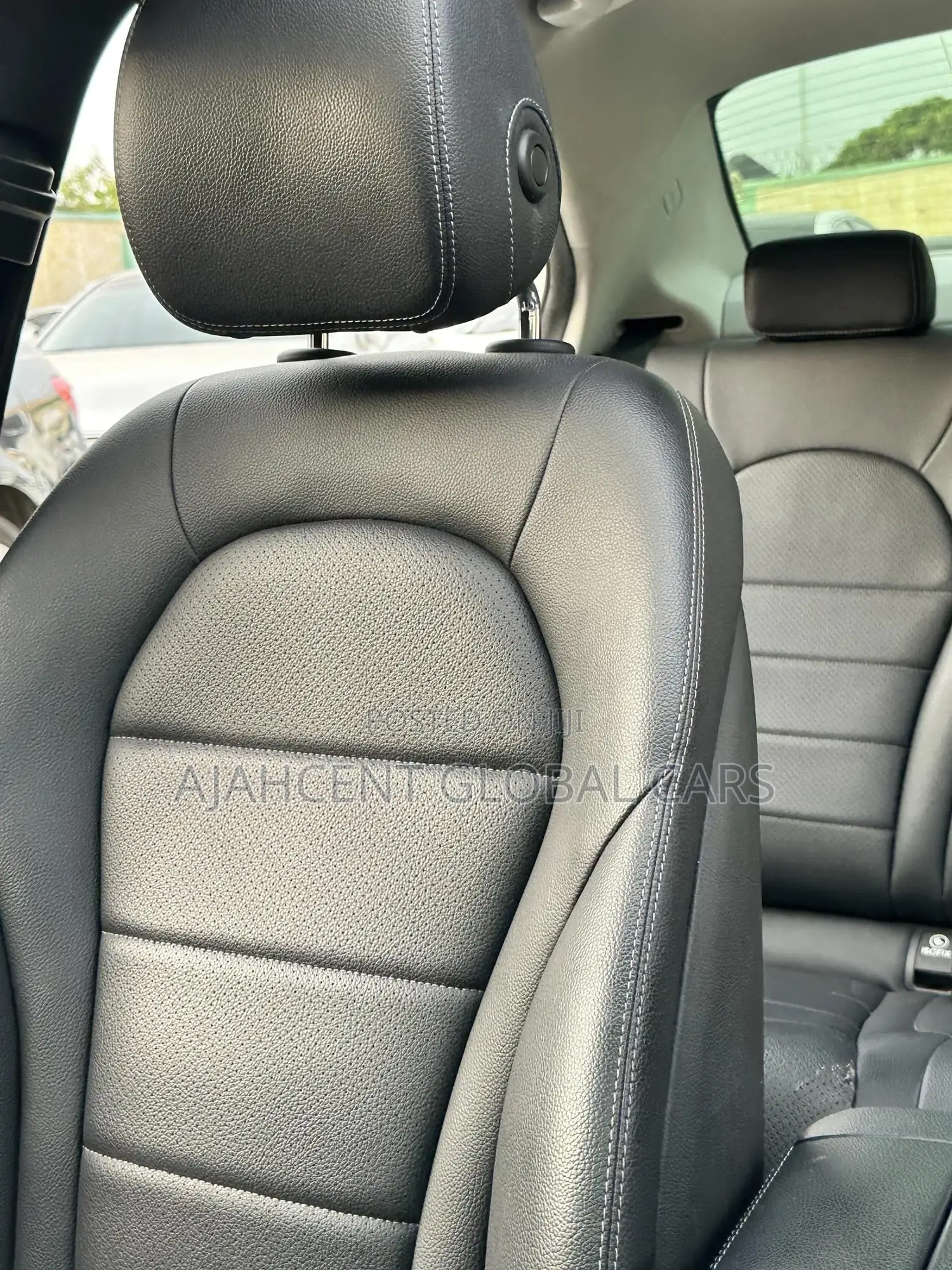 Mercedes-Benz C300 2016 White