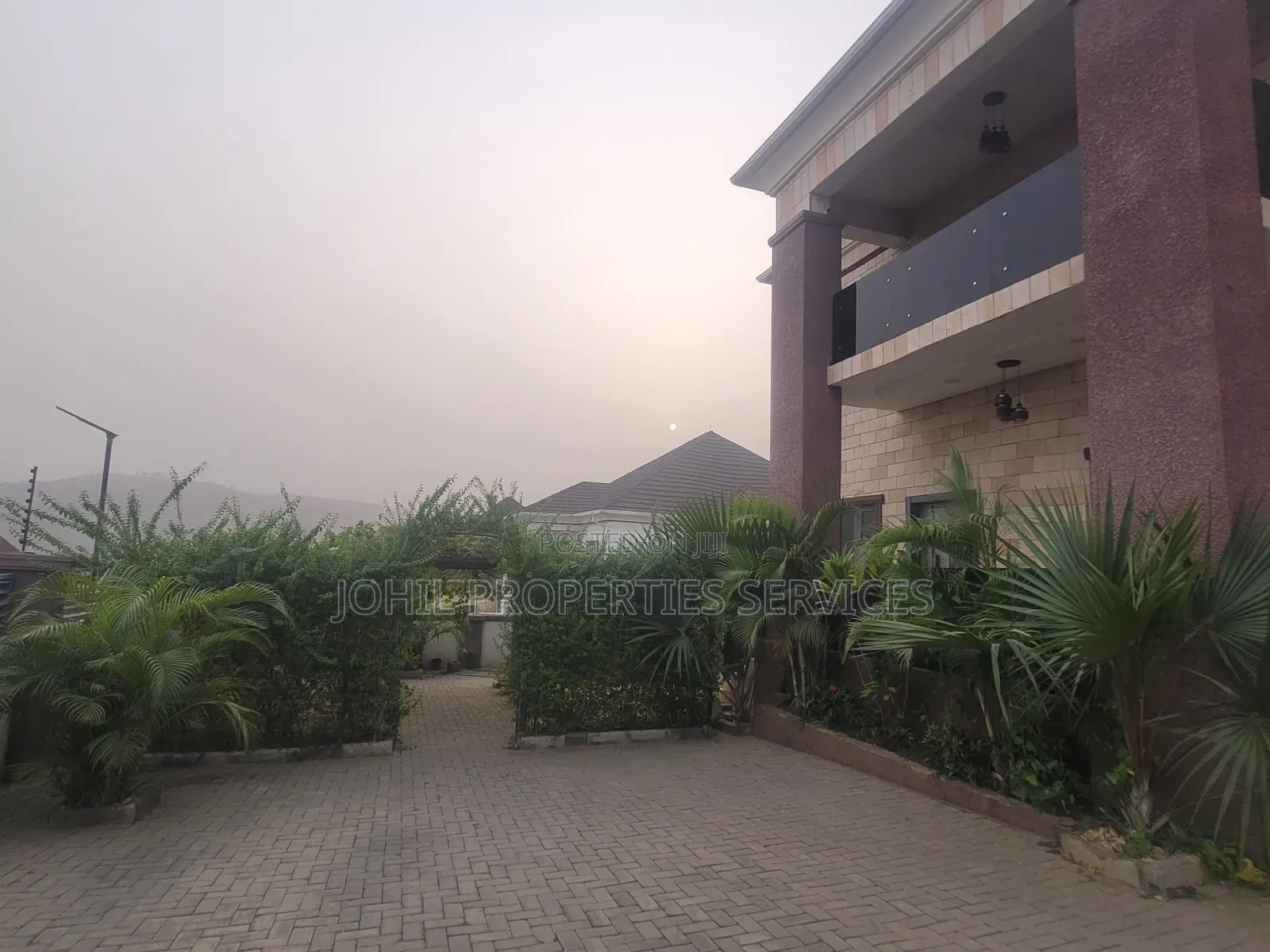 5bdrm Duplex in Naf Valley Estate, Asokoro for sale